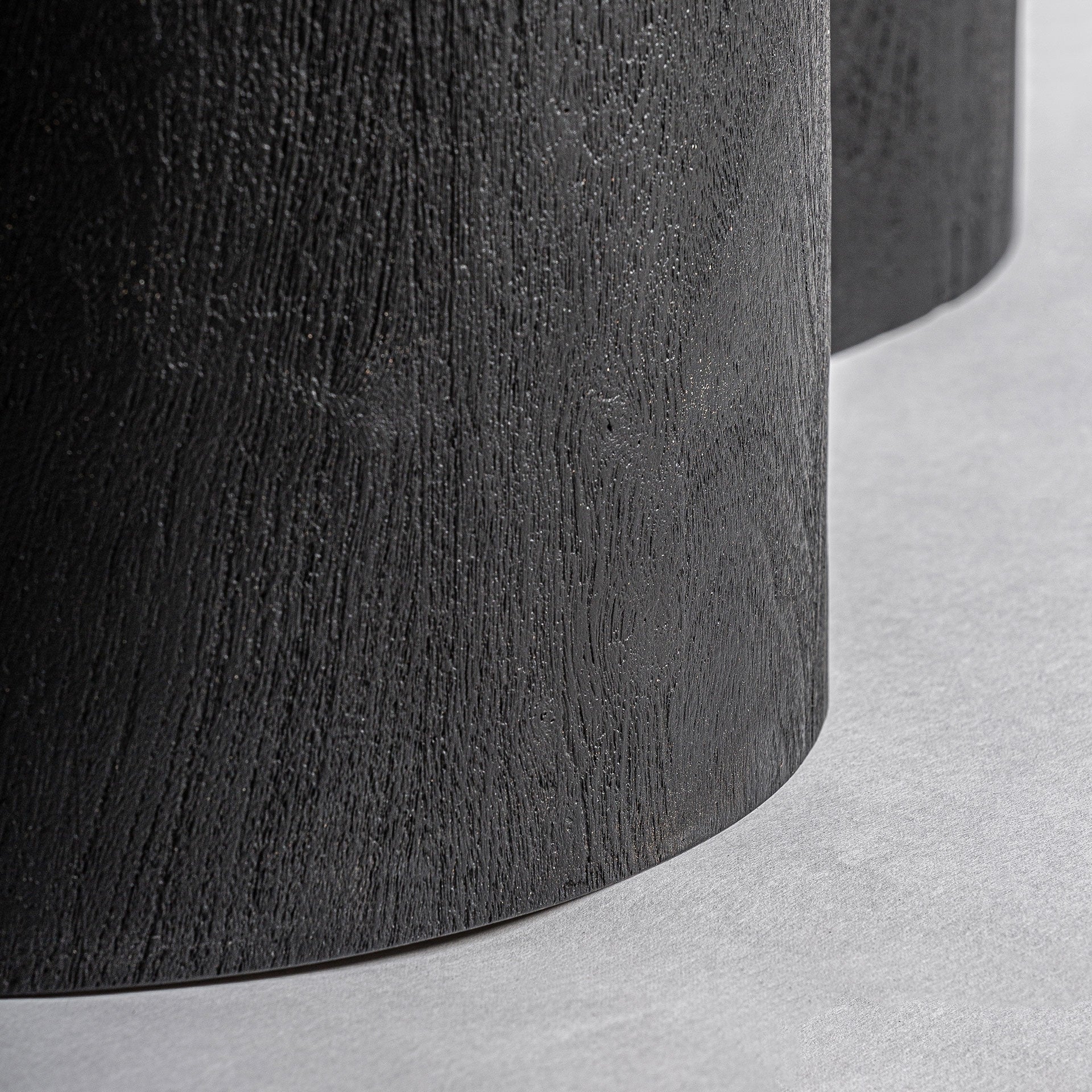 Tisch WORTZ schwarzes Akazienholz