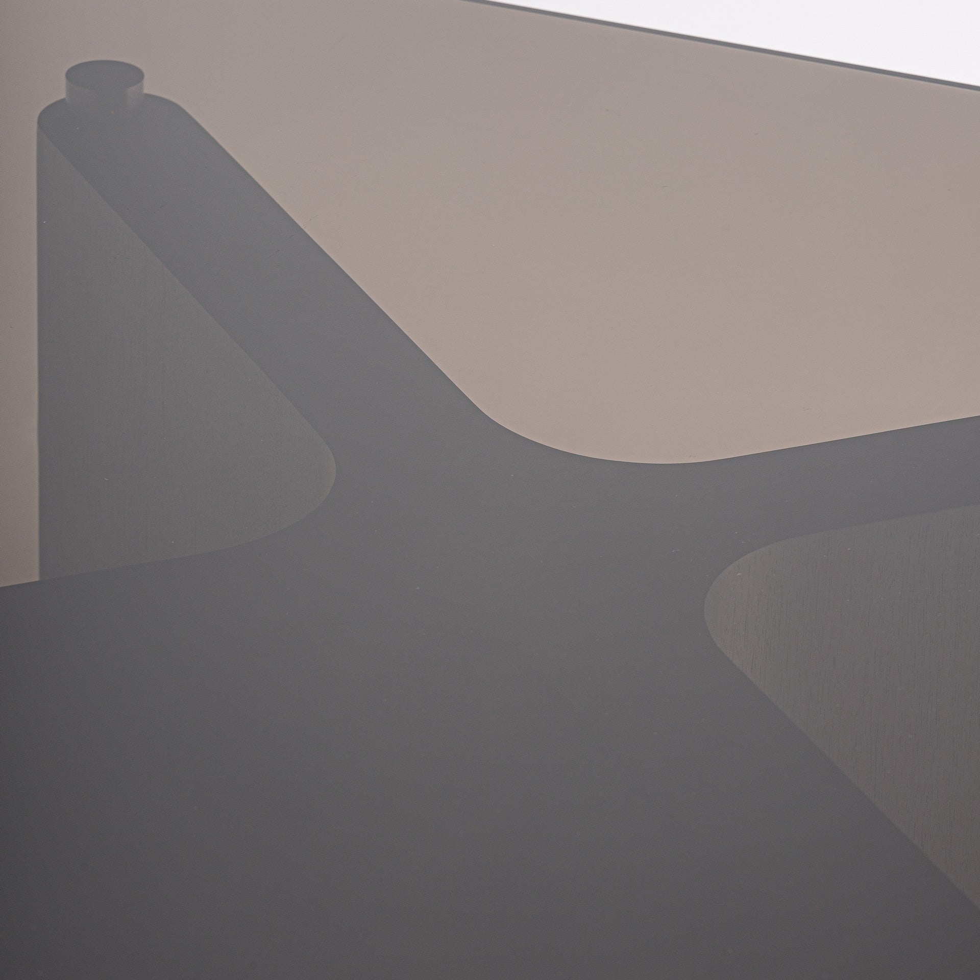 Salontafel BRANSBY donker essen hout met glazen blad