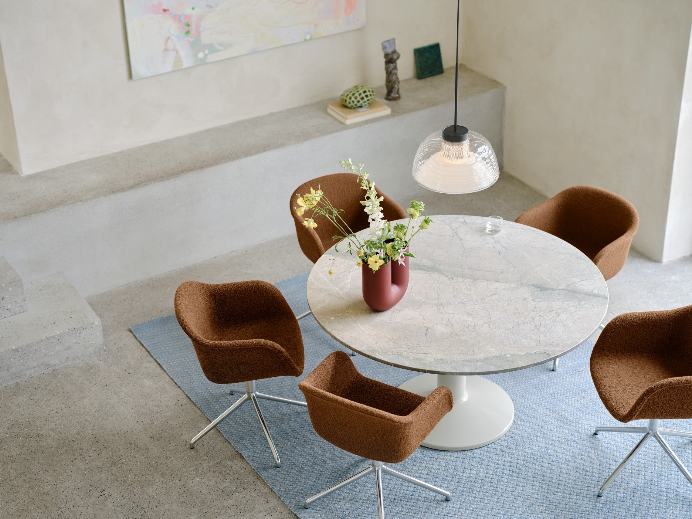 Ronde tafel MIDST grijs marmer met grijze voet