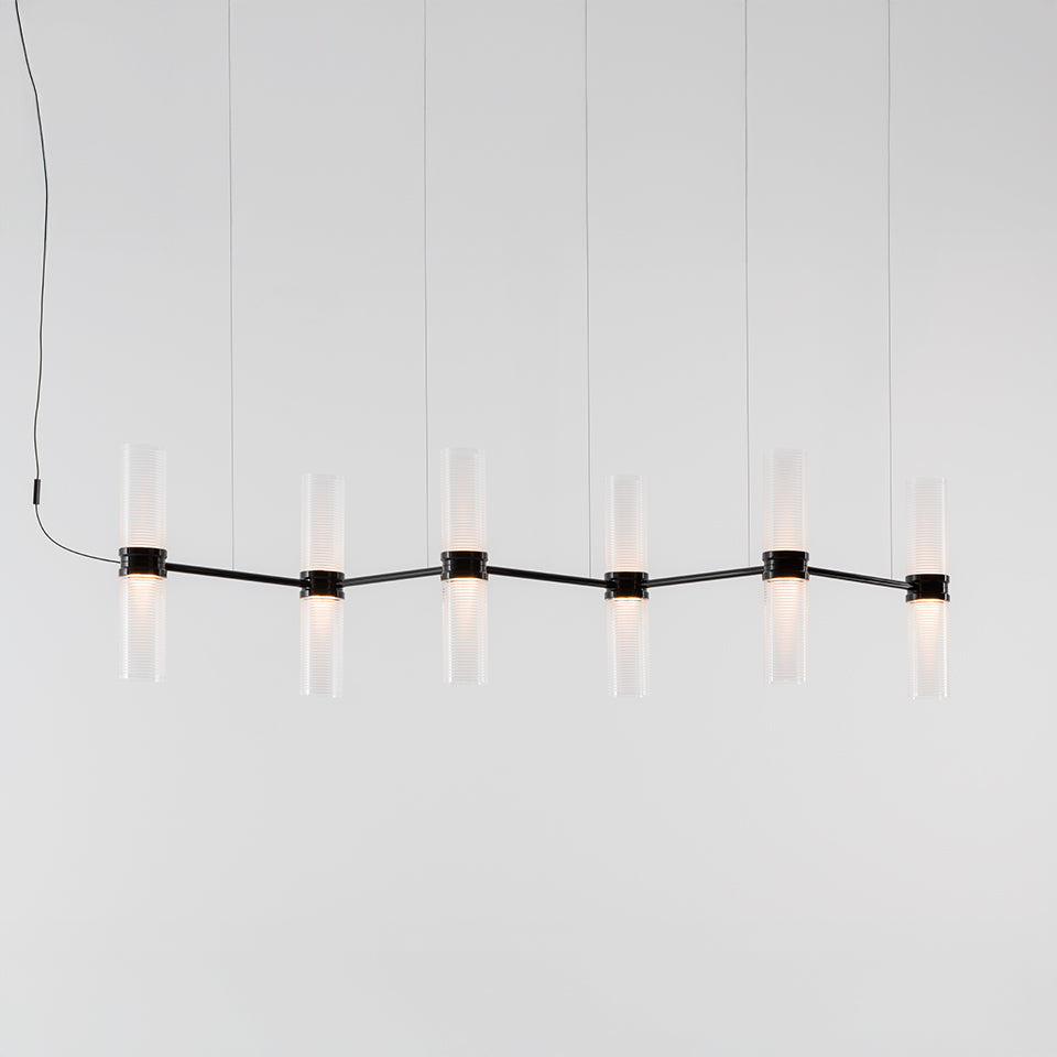 Hanglamp ZEPHYR LINEAR transparant met zwarte afwerking