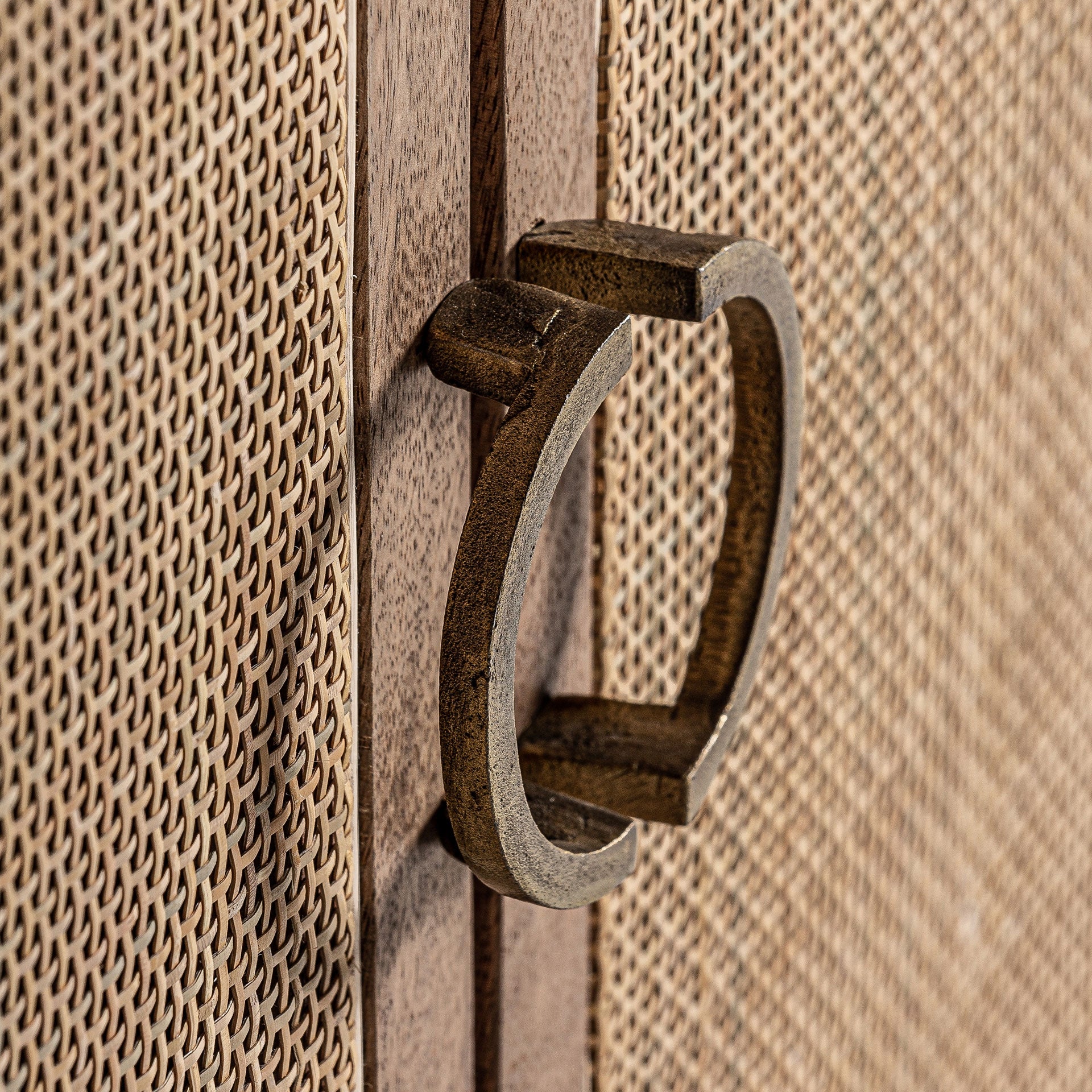 RTV-Sideboard BECKLEY Mango-Holz