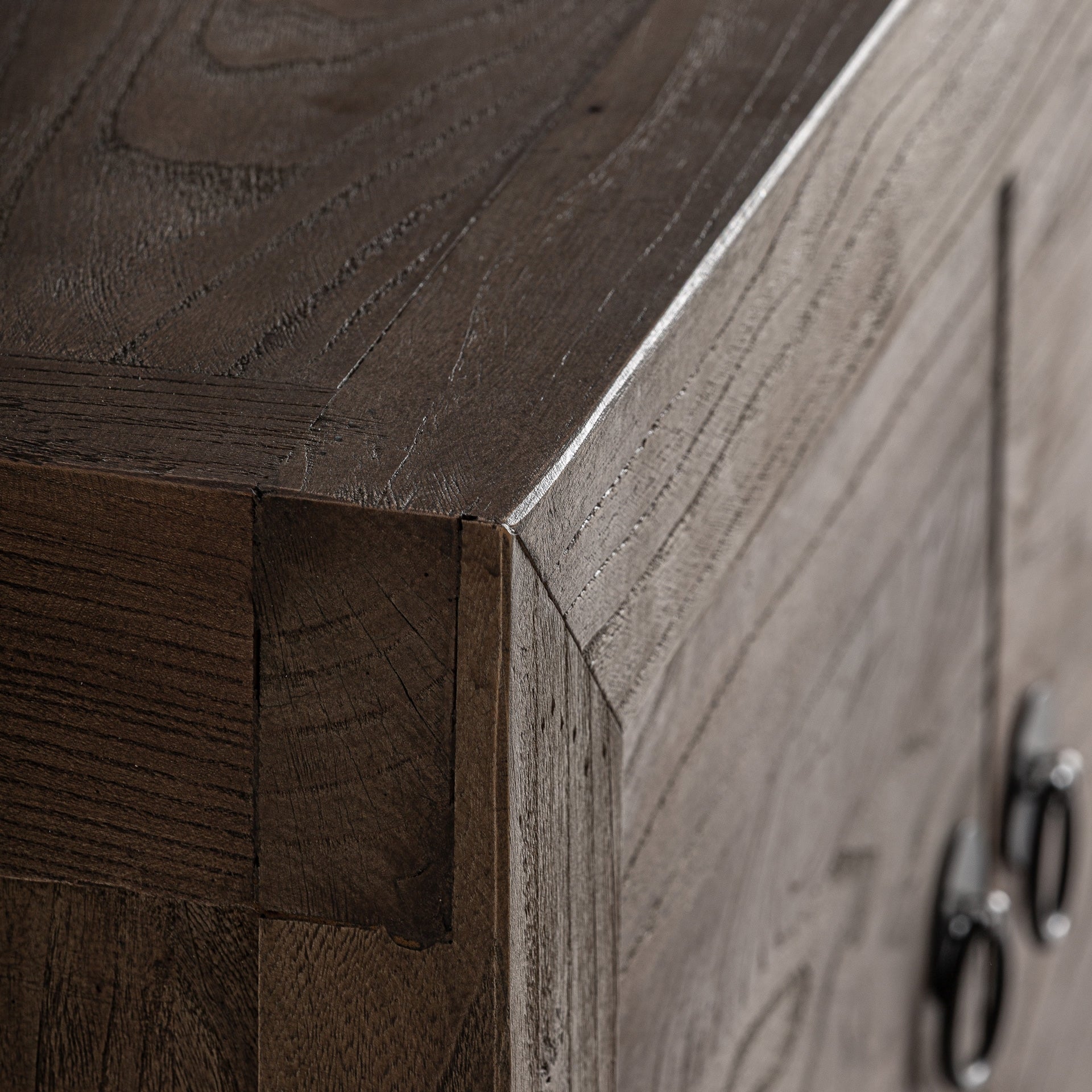 UNTZA TV-meubel van gerecycled grenenhout