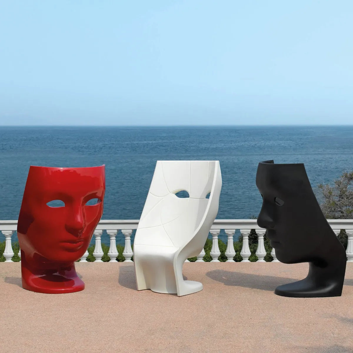 Rode glanzende fauteuil NEMO