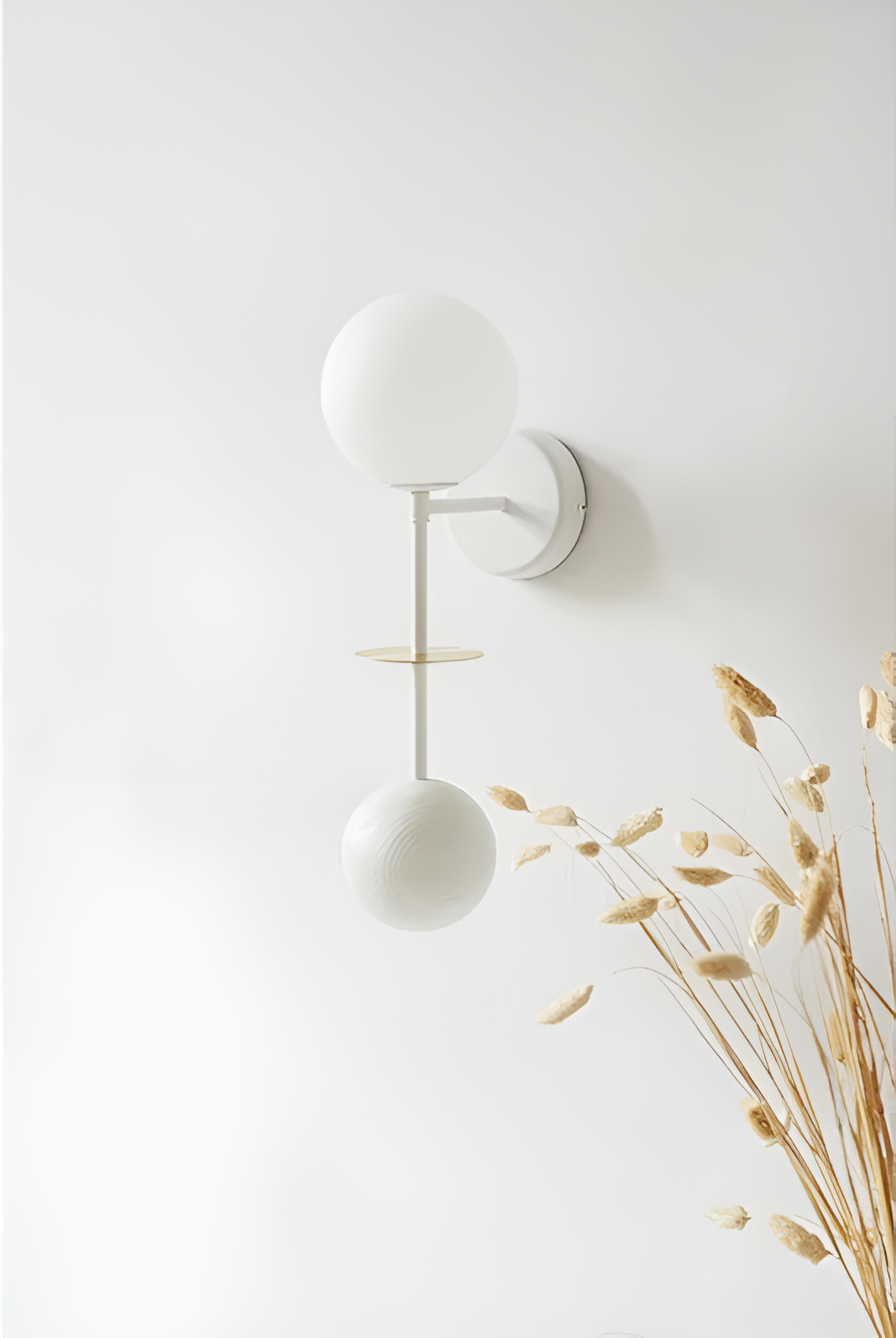 OIO blue wall lamp
