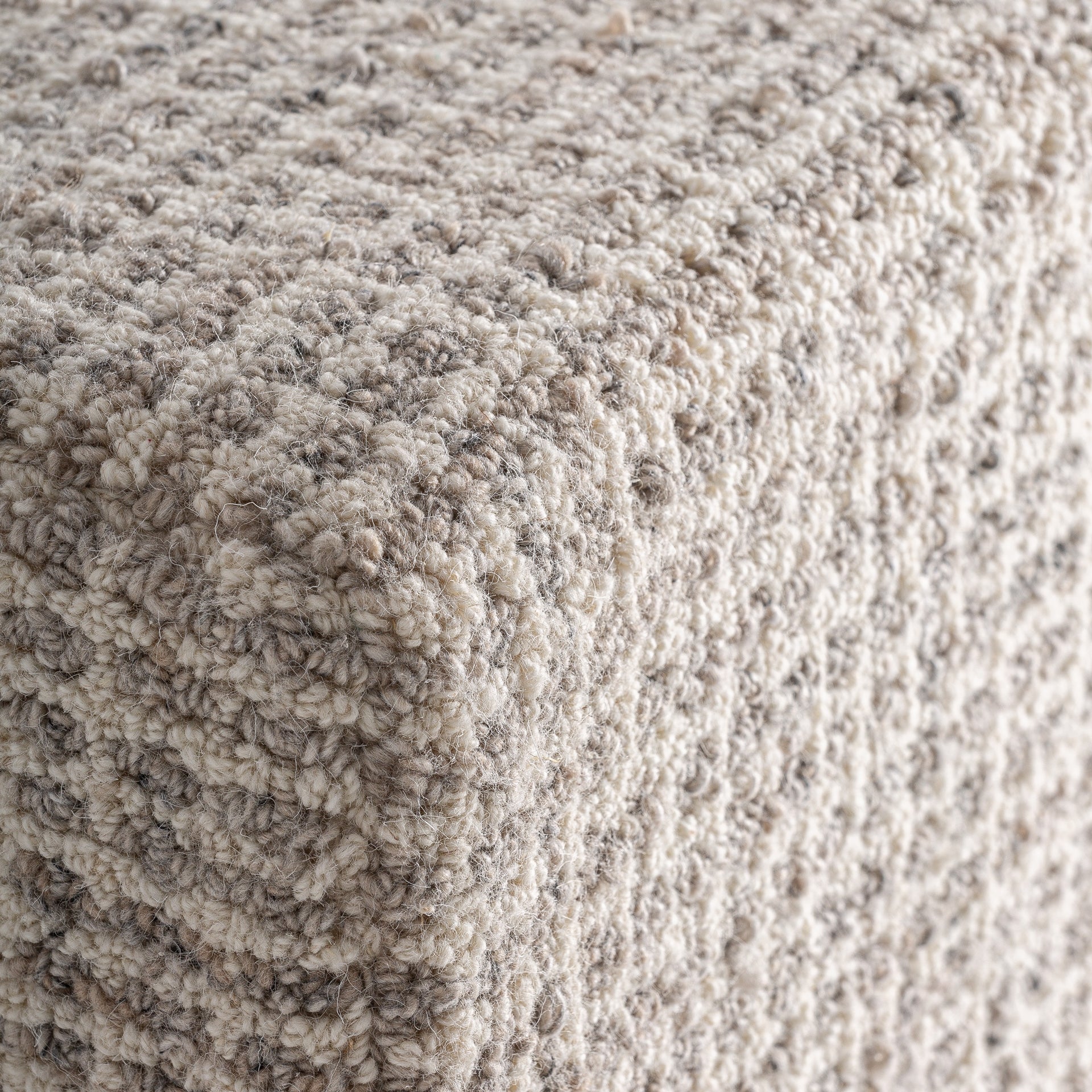 Bank BECCLES beige Schafwolle