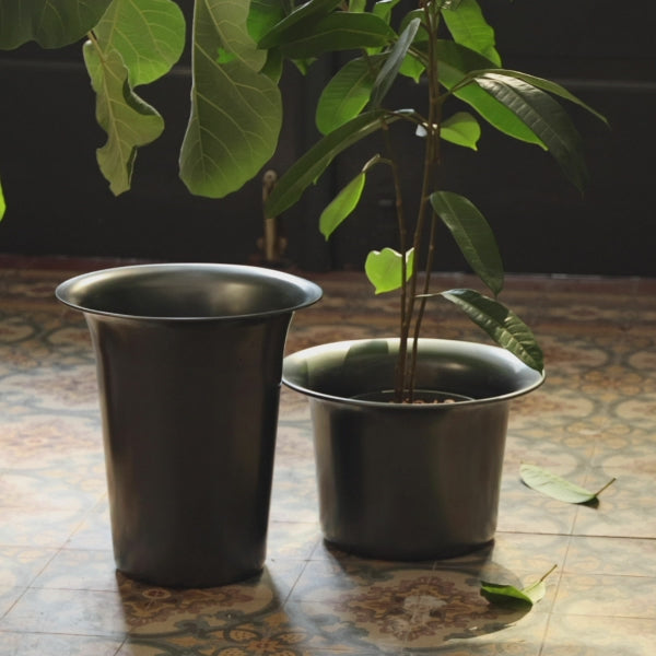 SPUN ALU BASKET zwart