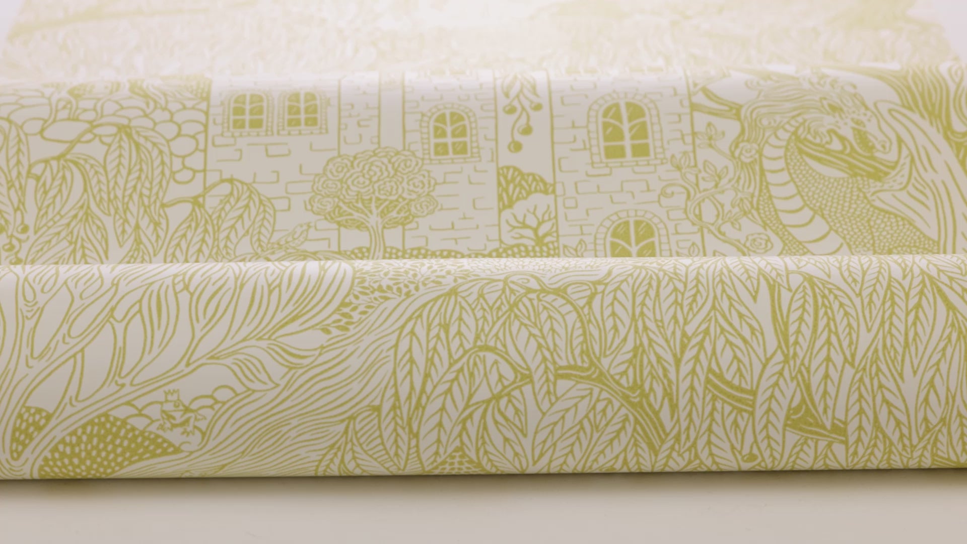 Children's wallpaper with a fairy tale theme KINGDOM OF THE WILLOW yellow