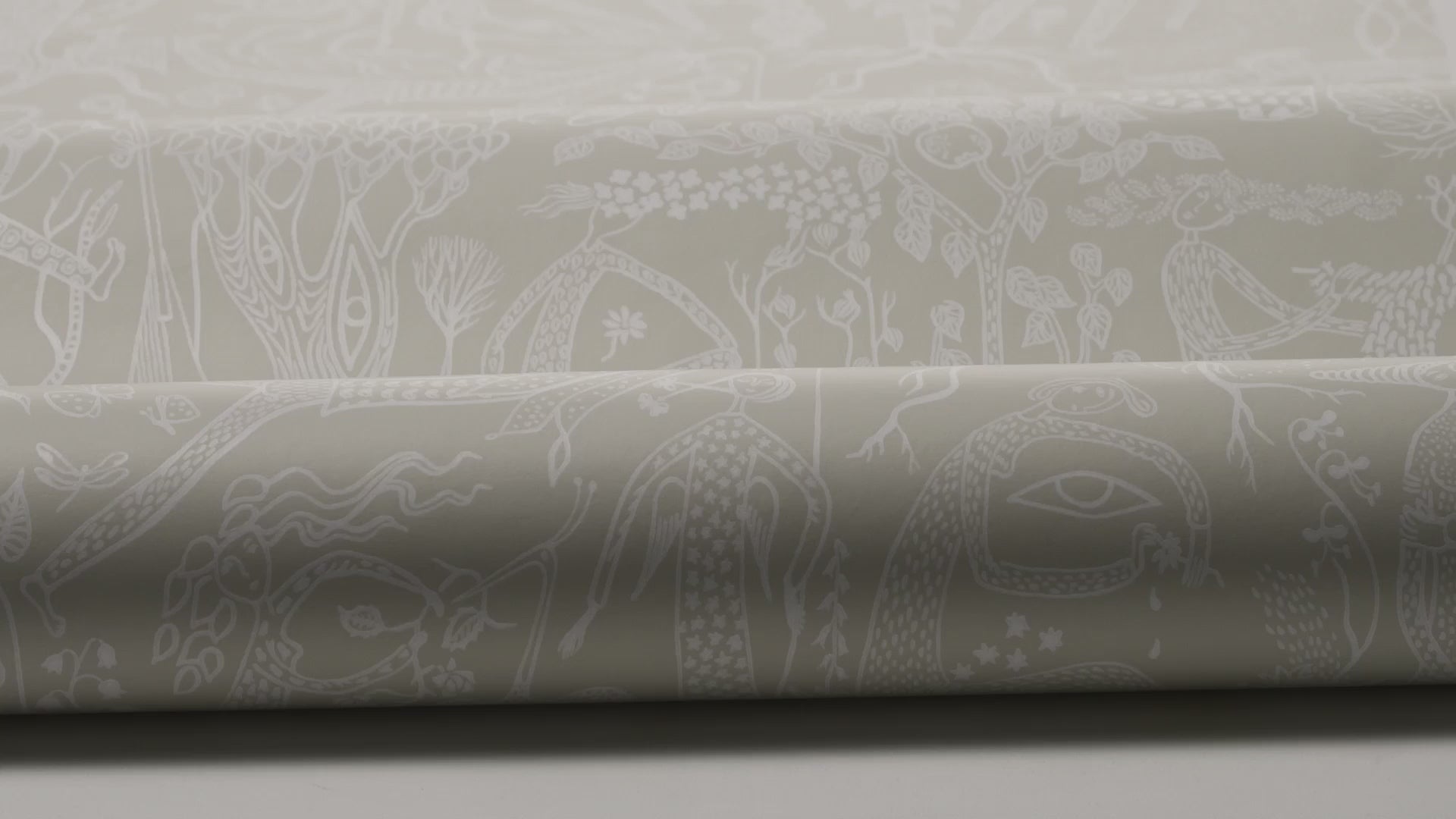 Ethnic Pattern Wallpaper POEME D'AMOUR Beige