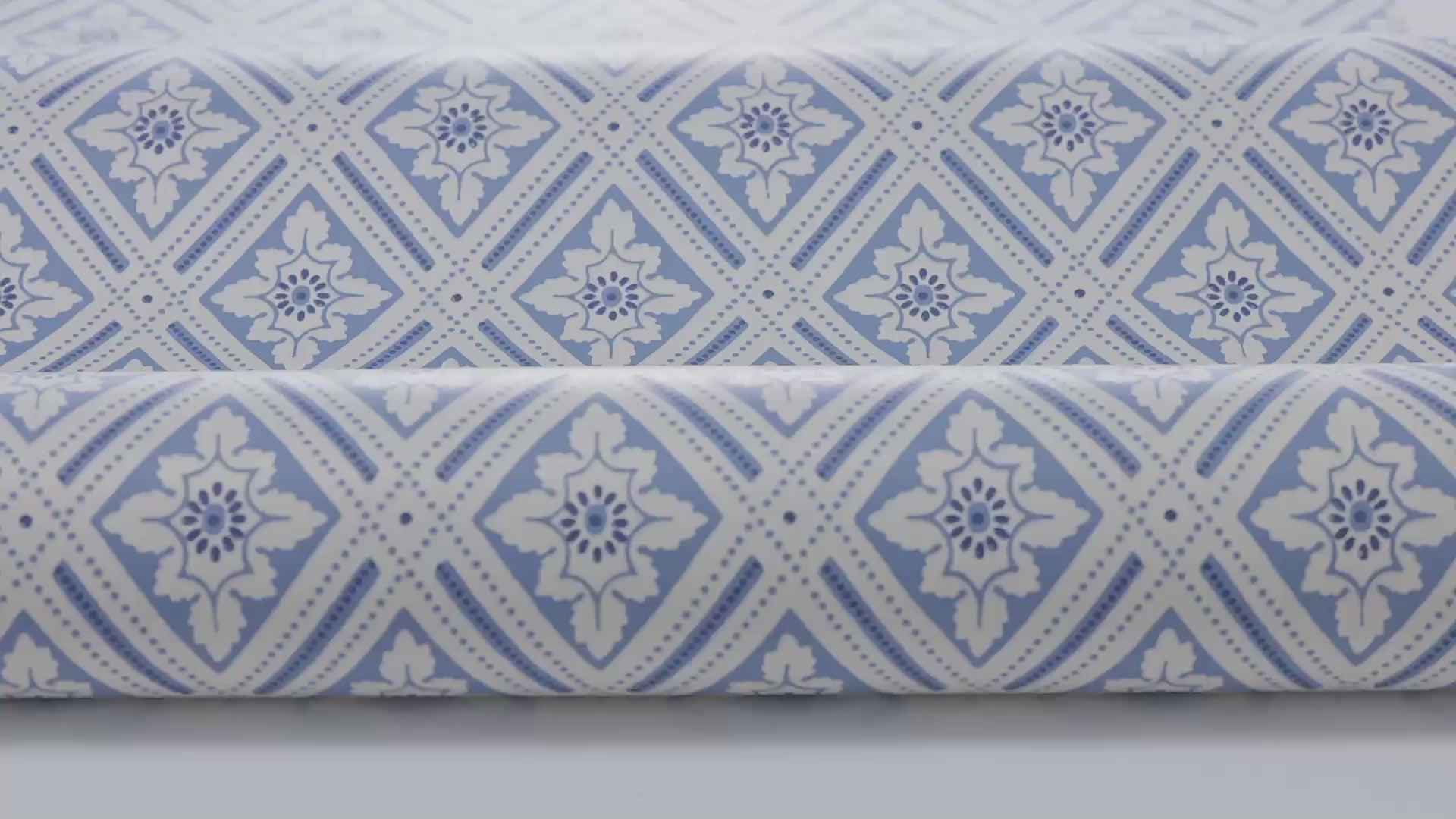 Vlies-Tapete mit geometrischem Muster ESTER blau