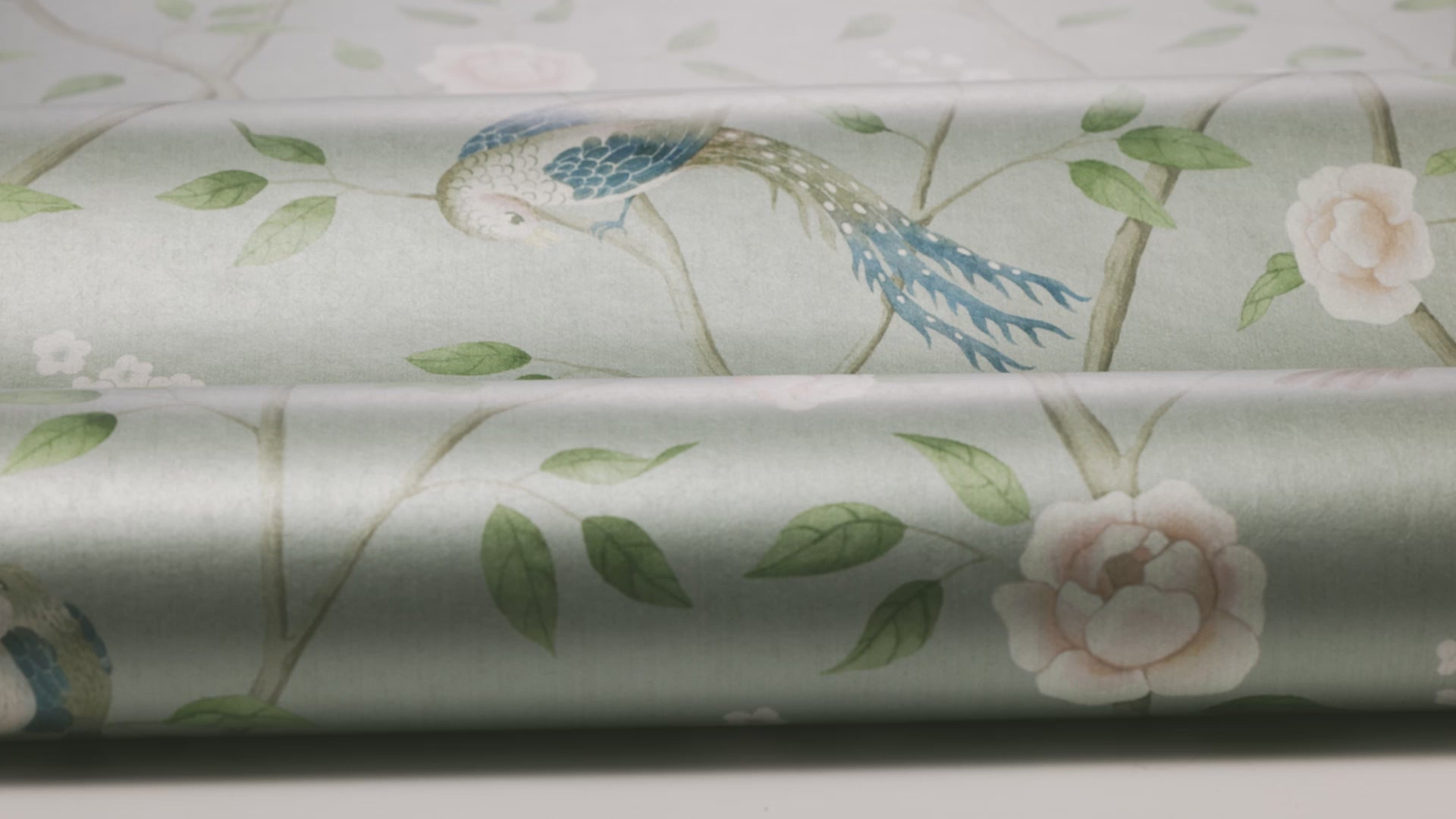 Non-woven paper wallpaper with a botanical pattern PARADISE BIRDS green and white