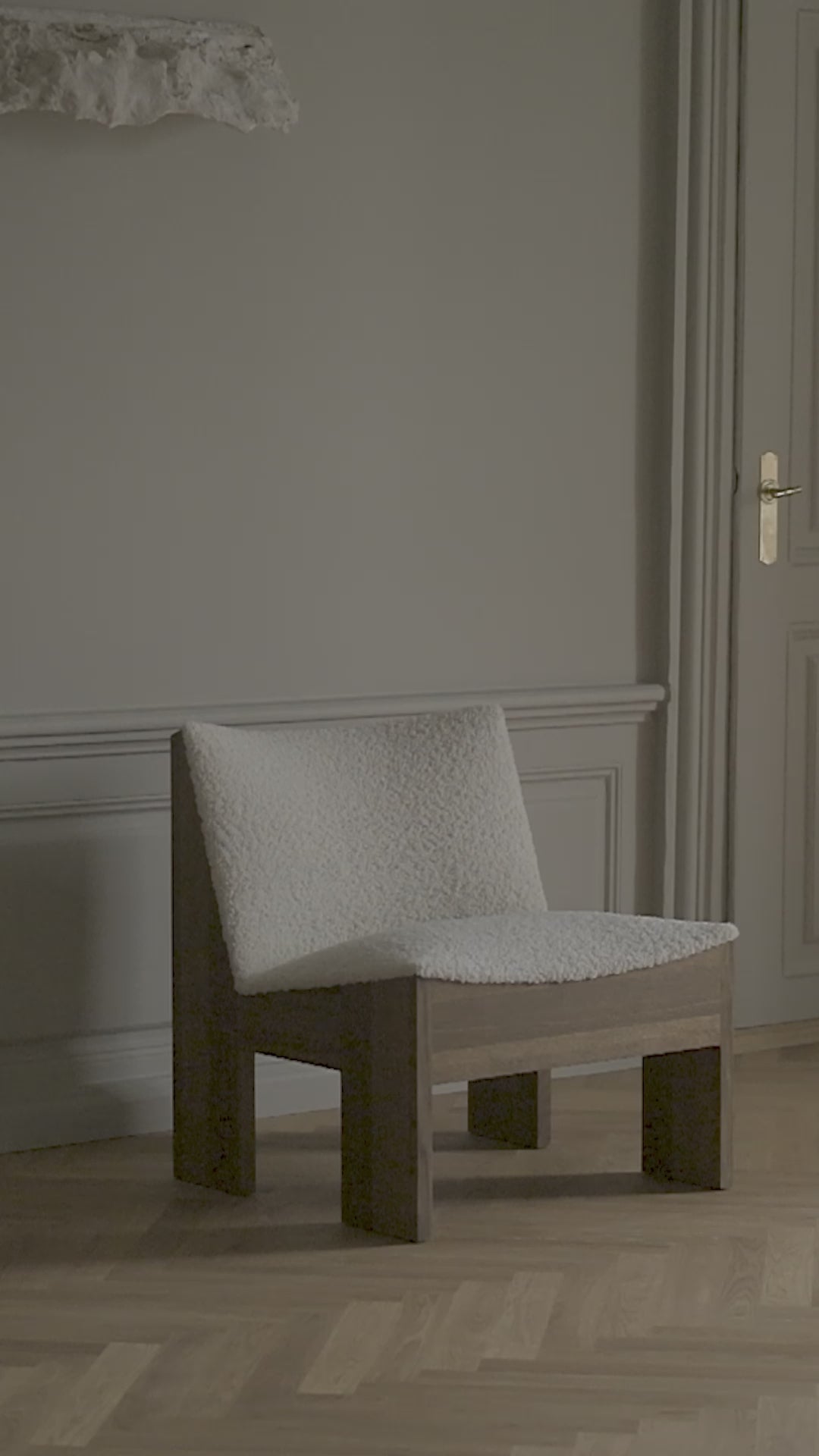 Tenon Romo Ruskin Quill Beige armchair with an oak base