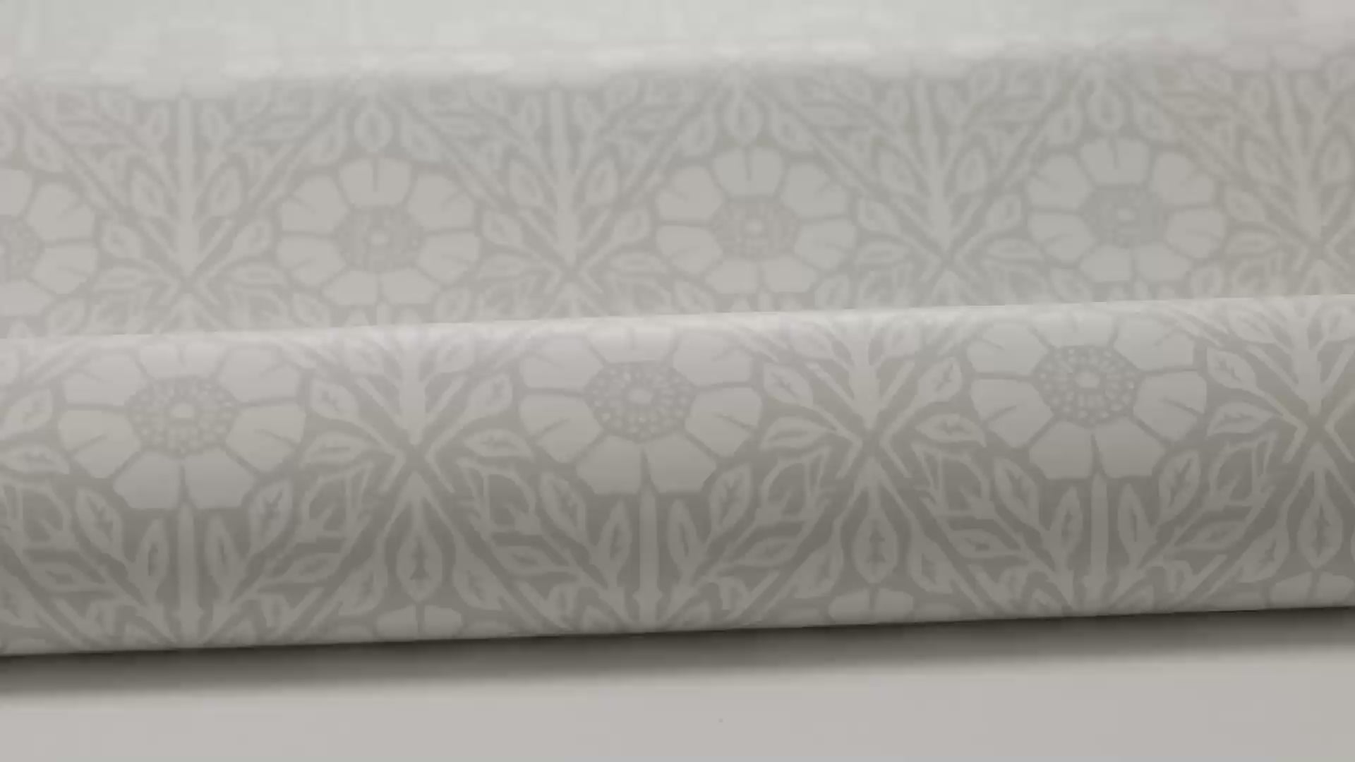 Behang met plantenmotief in bloemen NYPONROS grijs-beige met wit