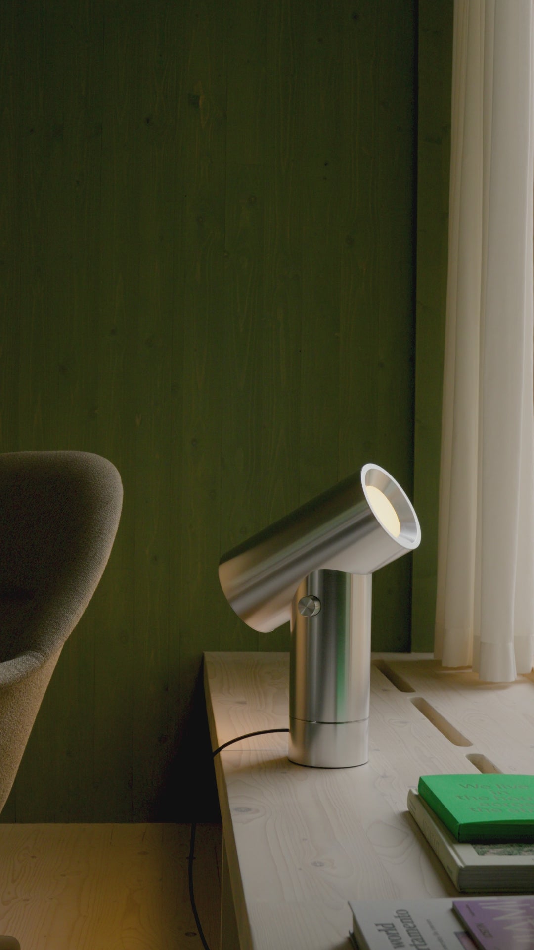 Lampa stołowa BEAM polerowane aluminium