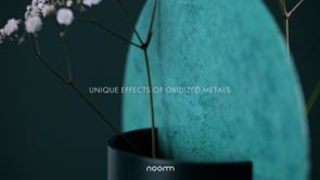 Vase YERMILOV - NUMMERIERTE EDITION grün mit Messing und oxidiertem Kupfer