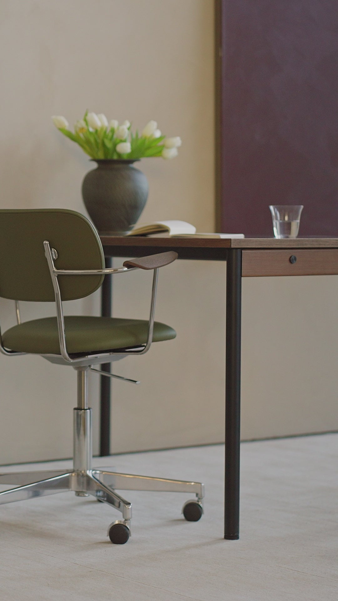 Cream laminate table with chrome base