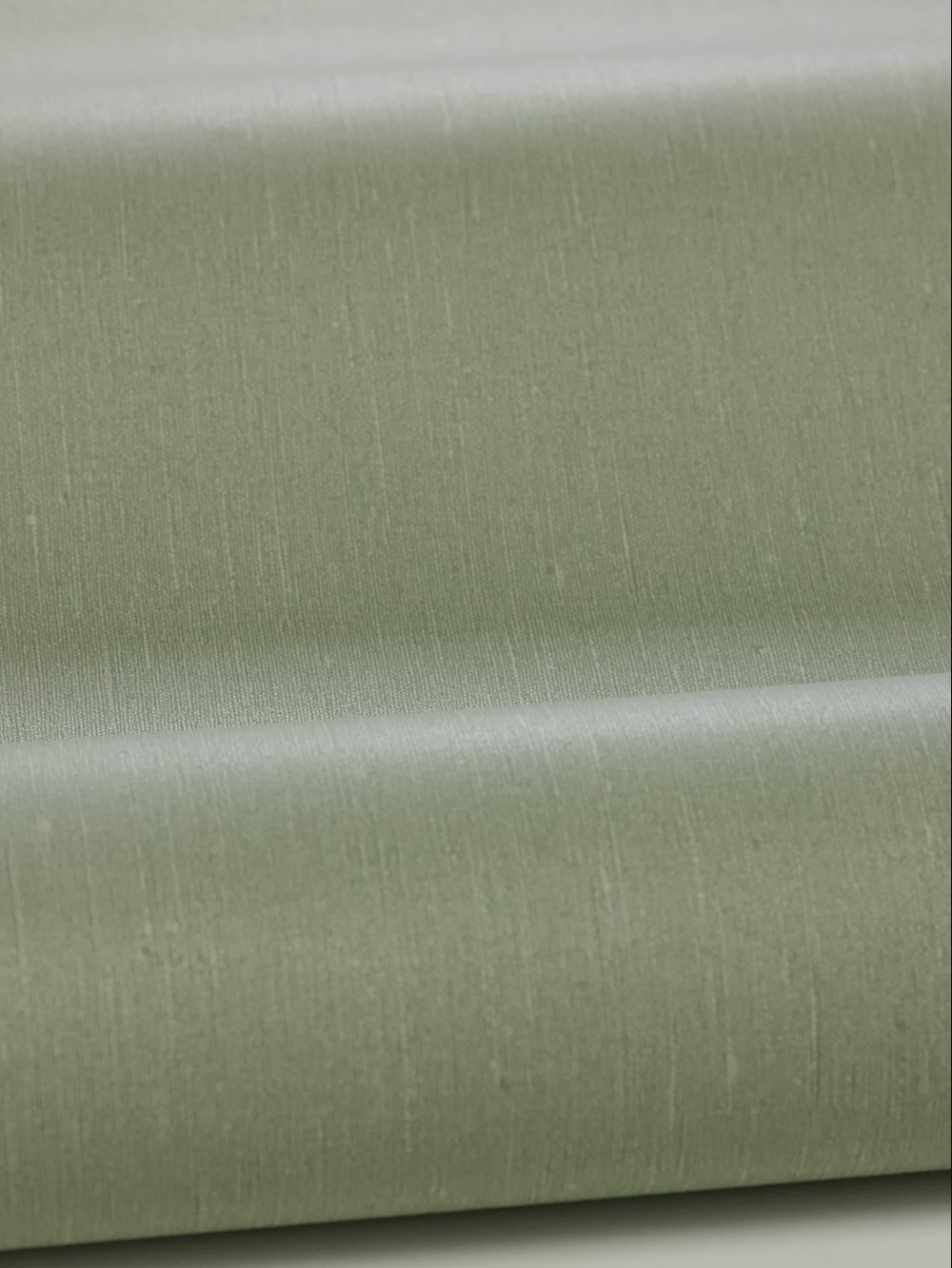 Strukturierte Tapete, die Leinen imitiert LINEN - FLOURISHING GREEN hellgrün