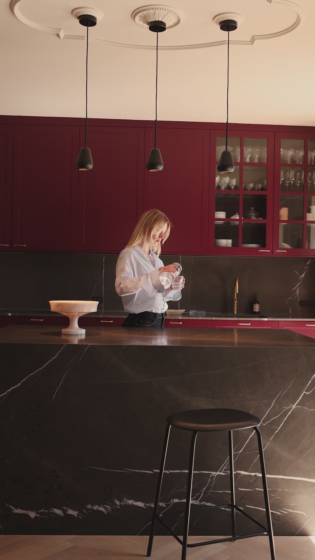 Hängende Punktleuchte ANOLI schwarz