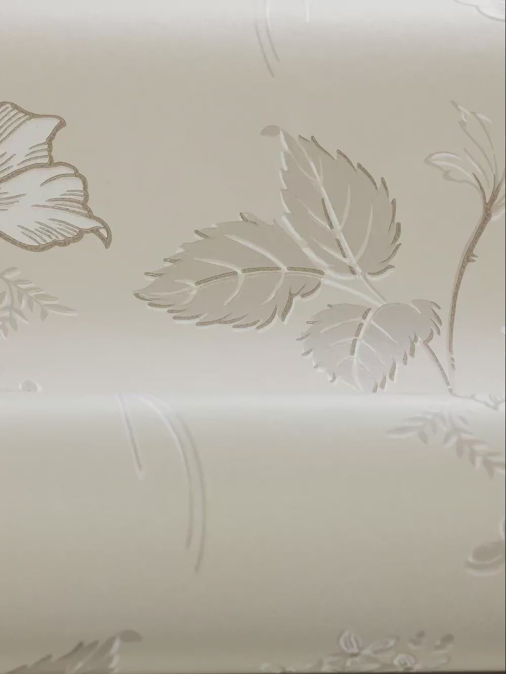 VALBORG Floral Pattern Wallpaper in Sand