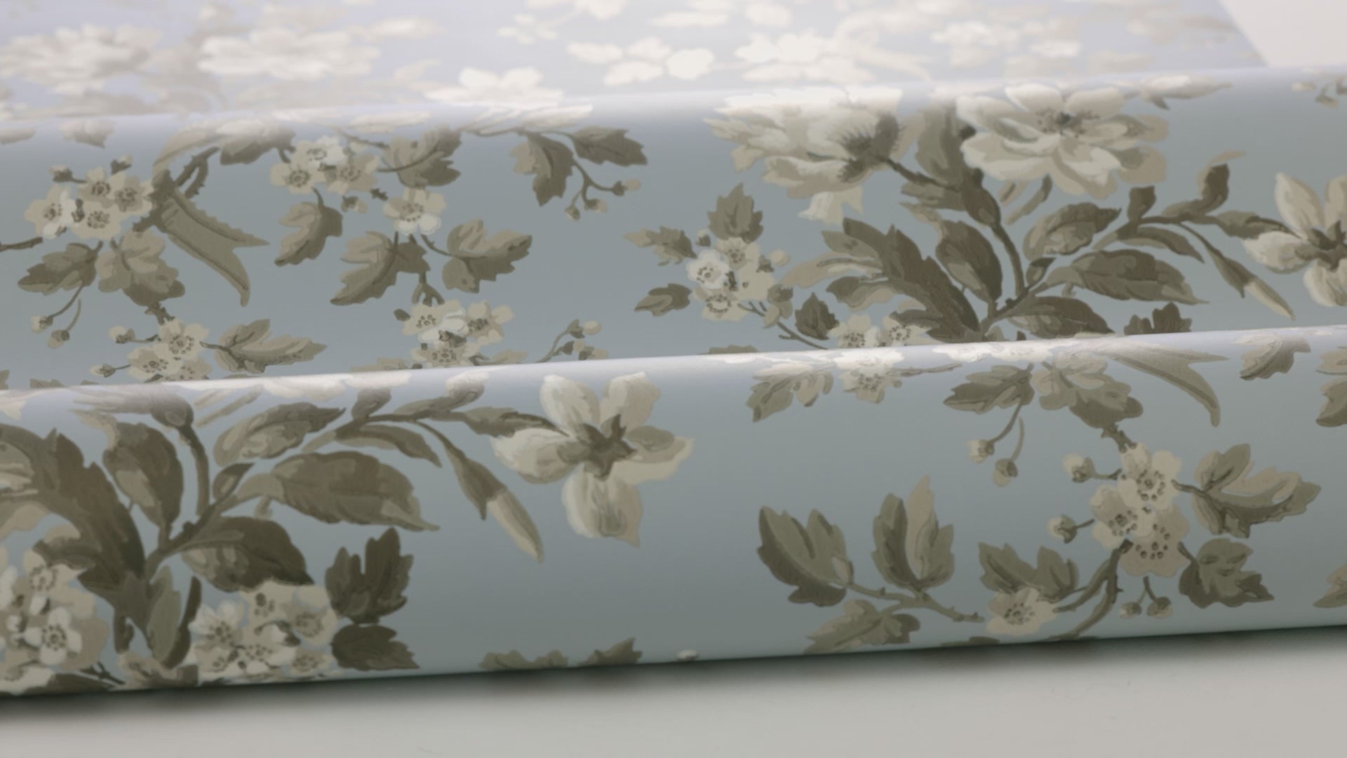 Vliesbehang van papier met plantaal patroon TULLGARN blauw met groen