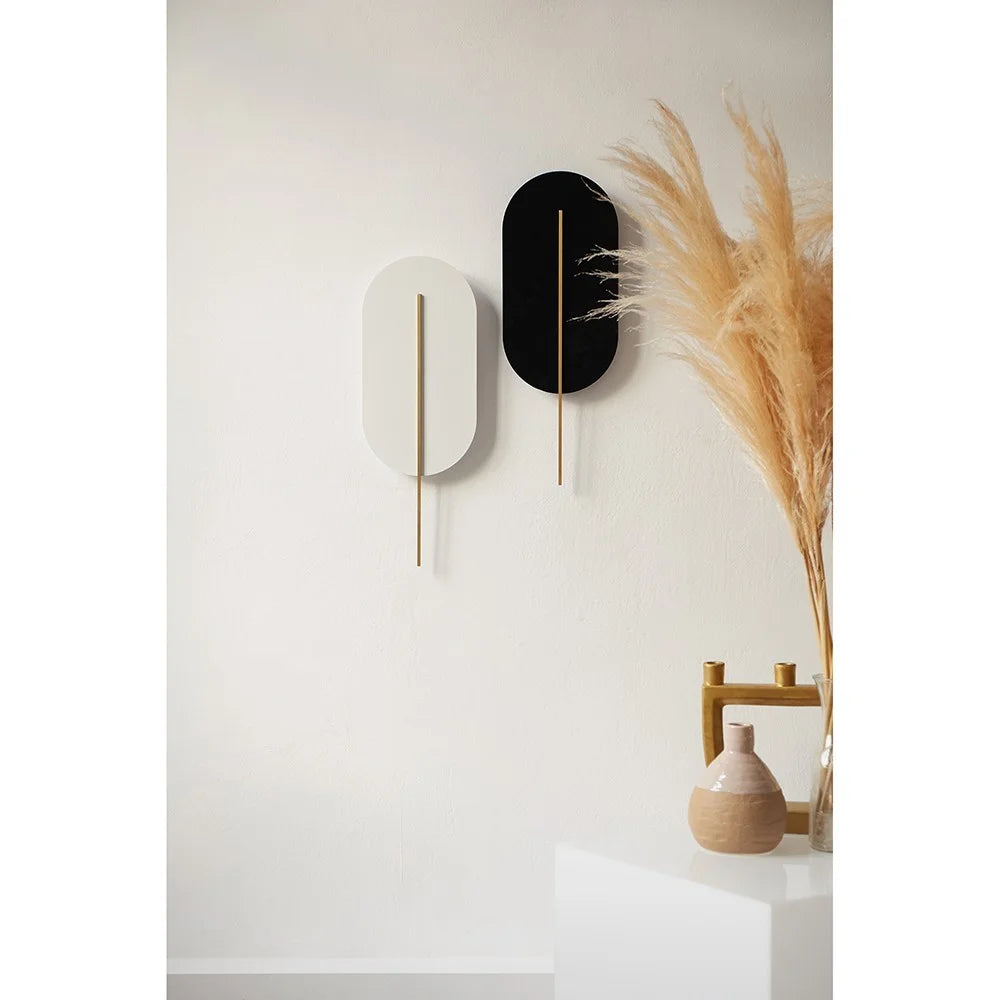 ROKKE white wall lamp
