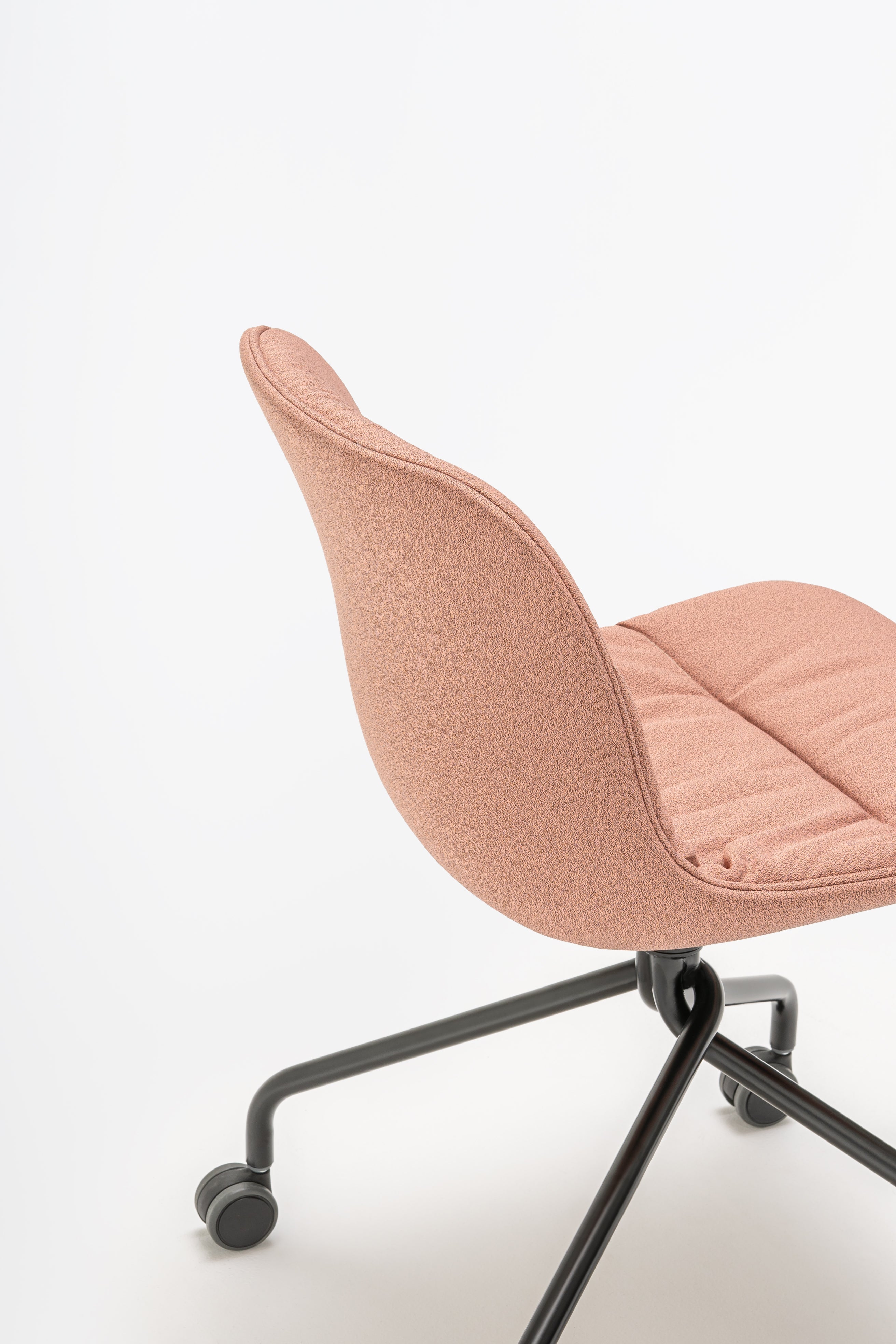 Swivel chair Baltic 2 soft duo metal base with wheels for a hard surface