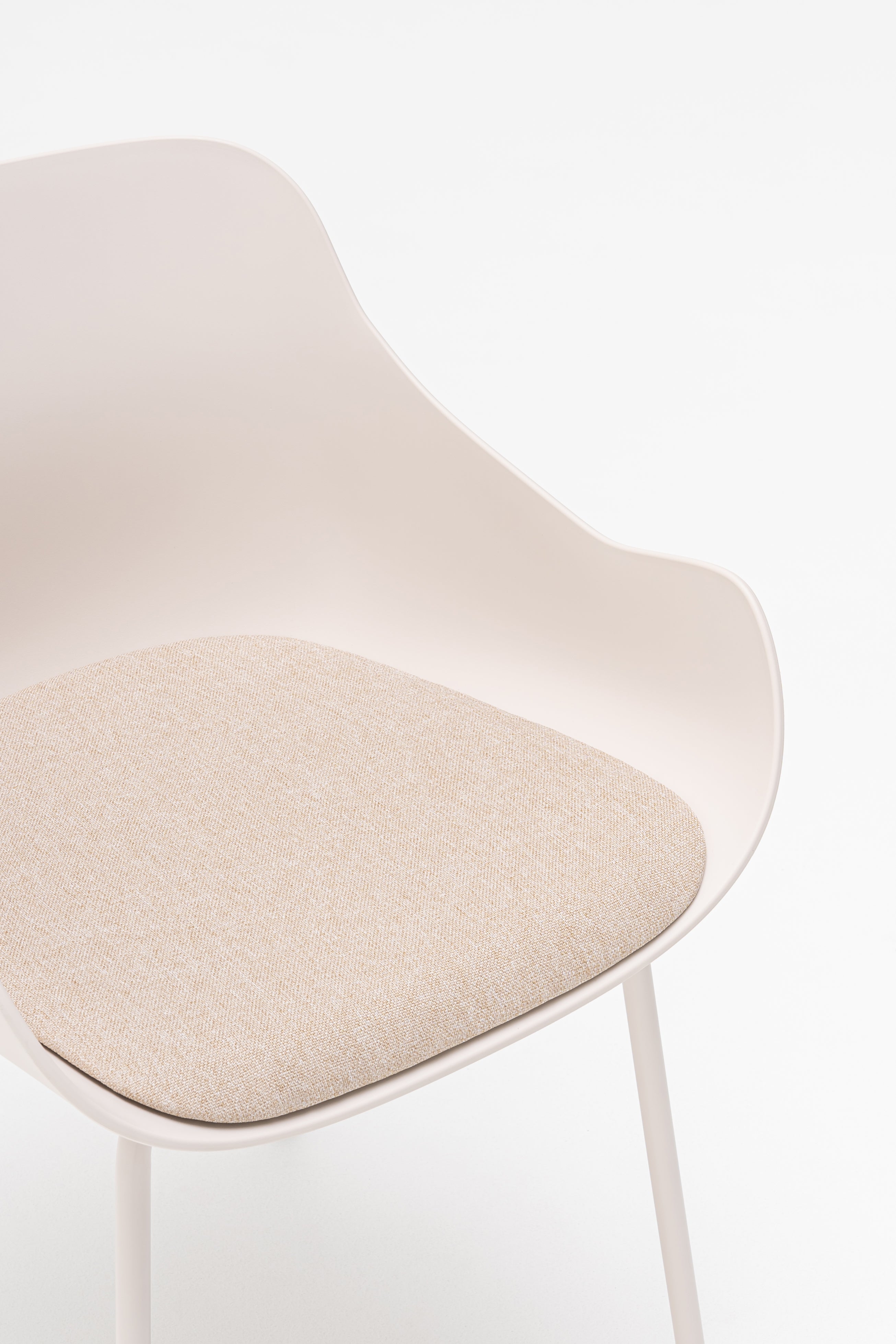 Baltic remix chair metal base