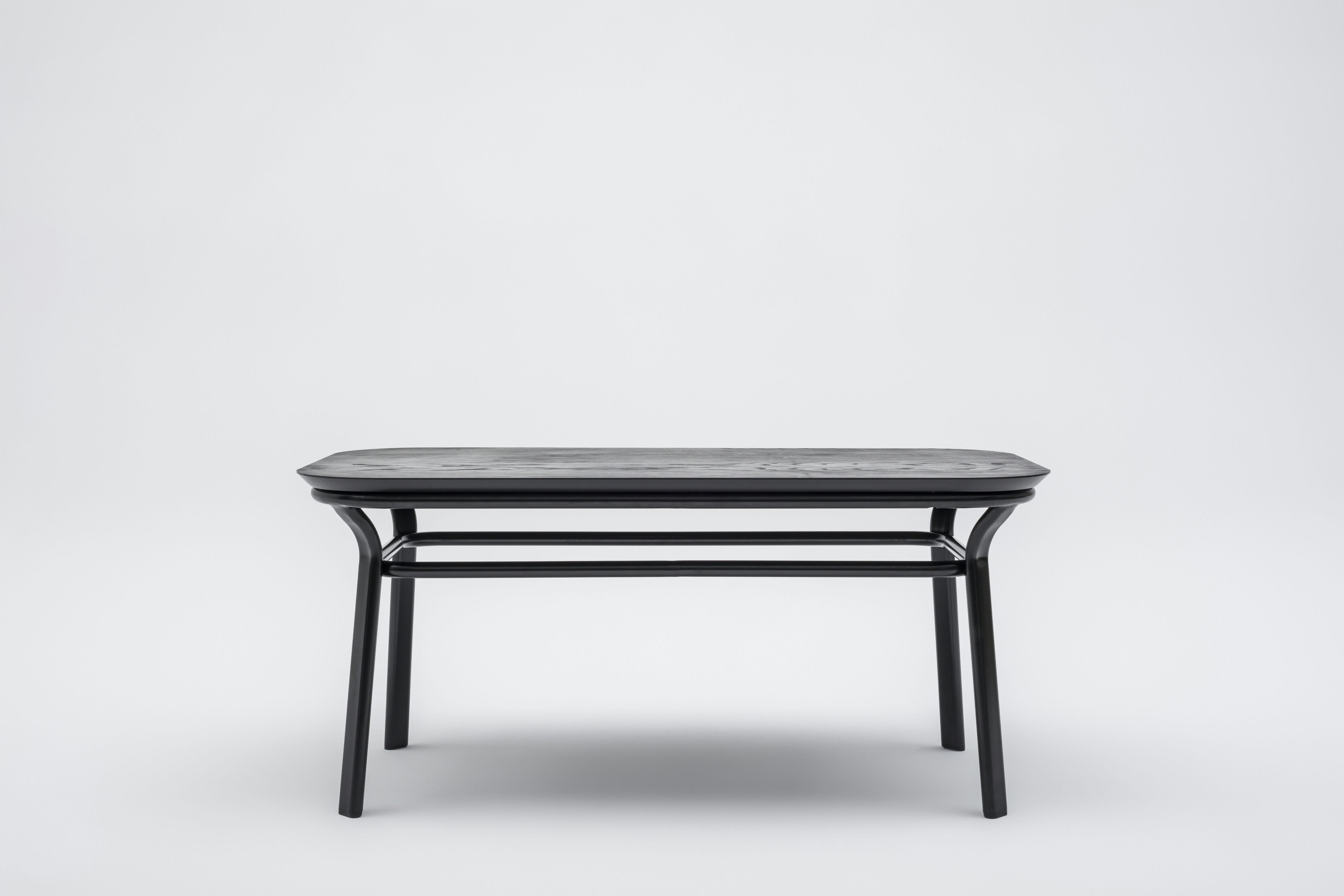GRACE tafel met metalen basis