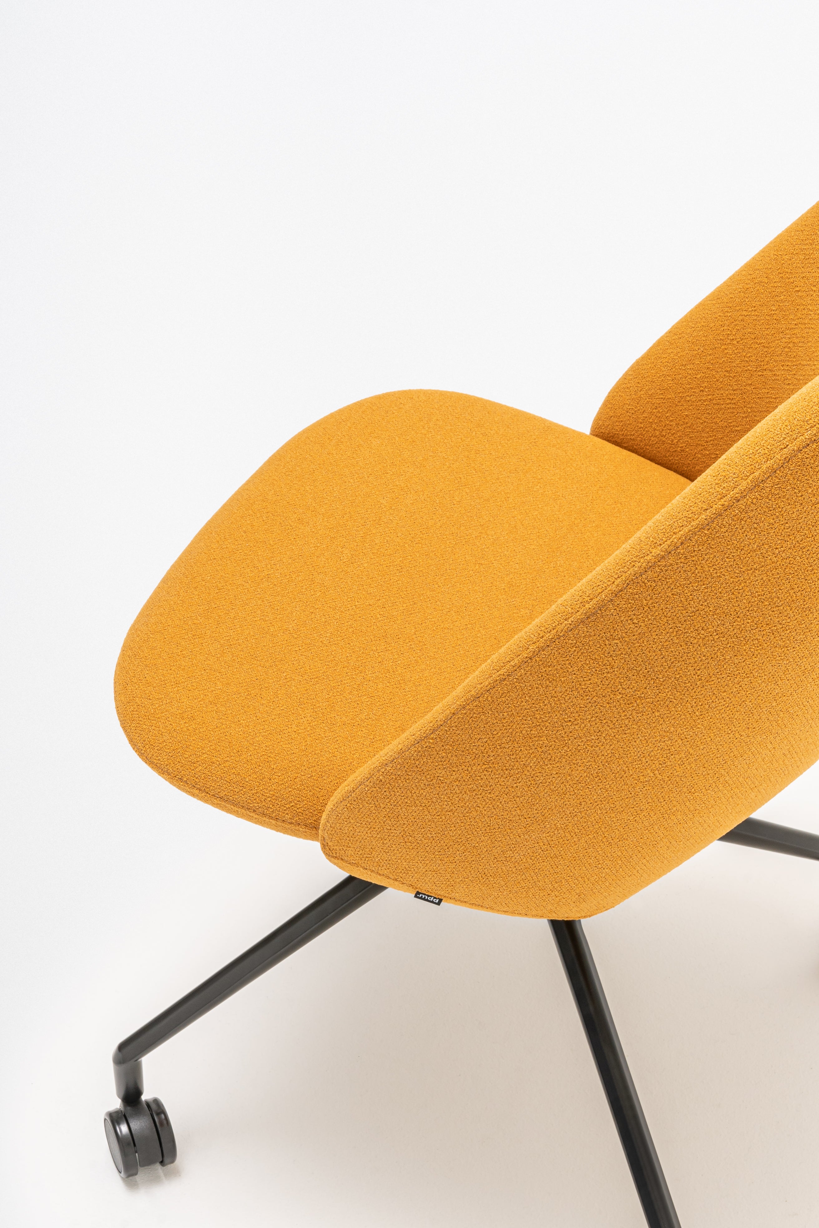 Draaistoel met hoge rugleuning PARALEL metalen basis met wielen voor harde oppervlakken