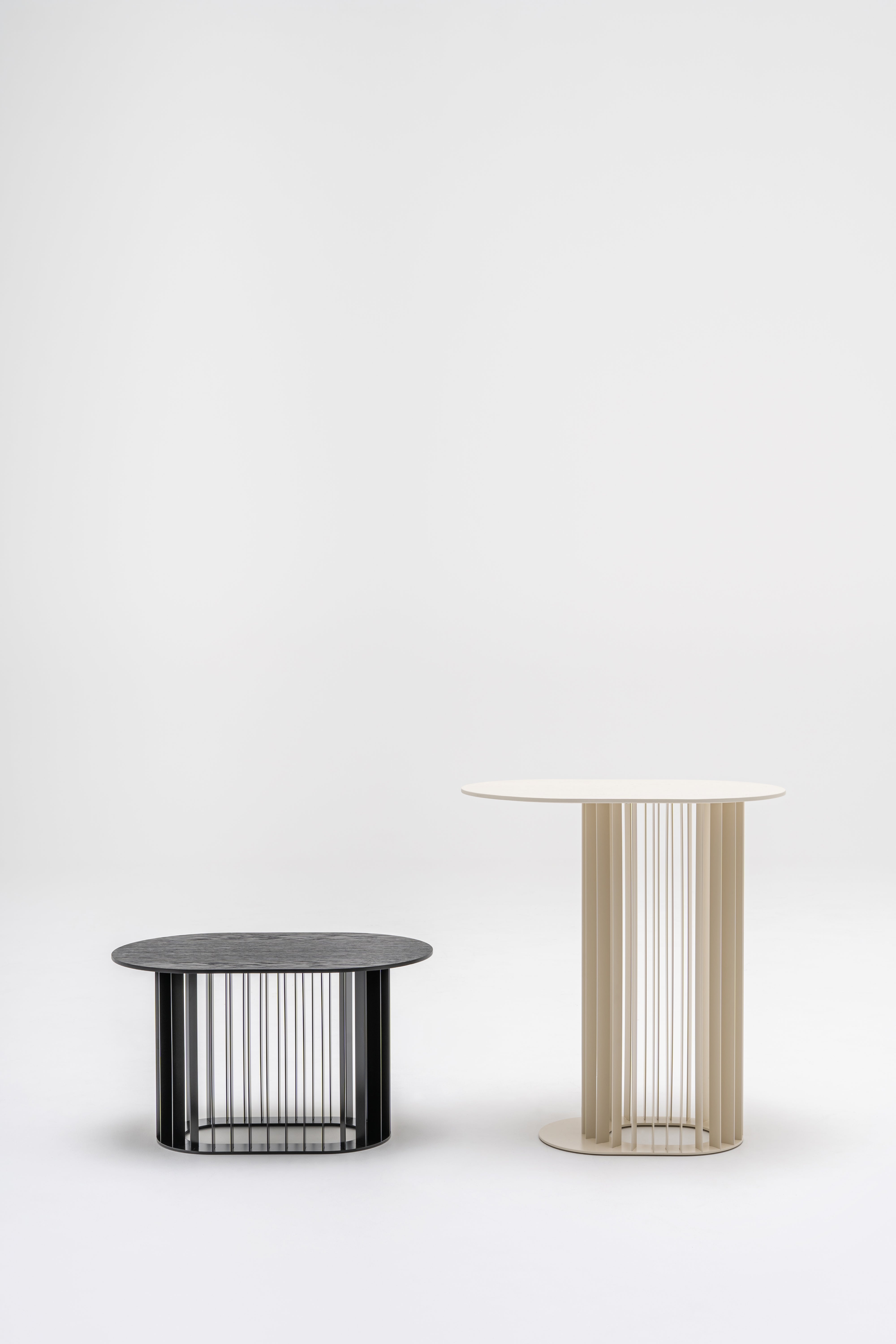 ROLL houten salontafel met metalen basis