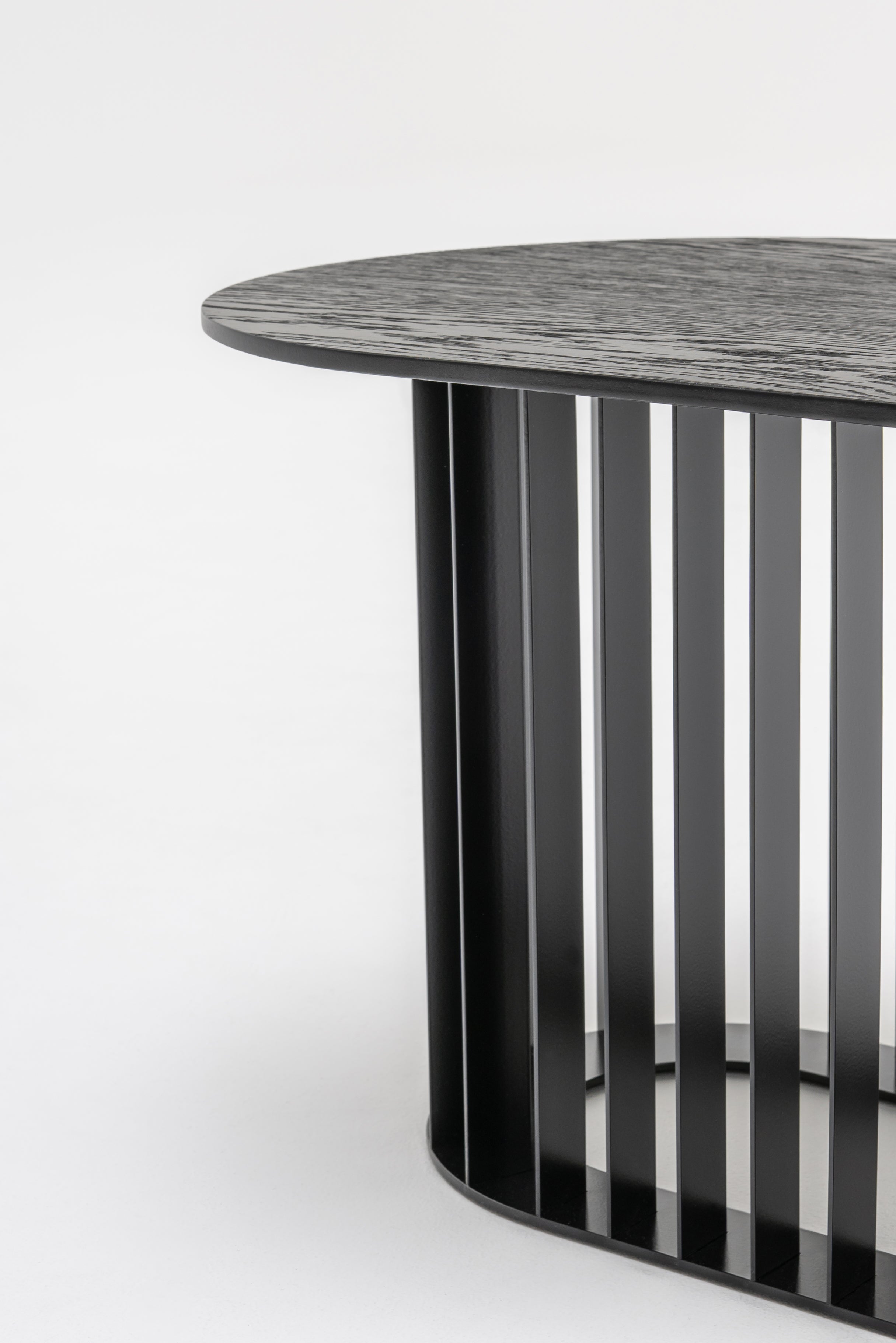 ROLL houten salontafel met metalen basis