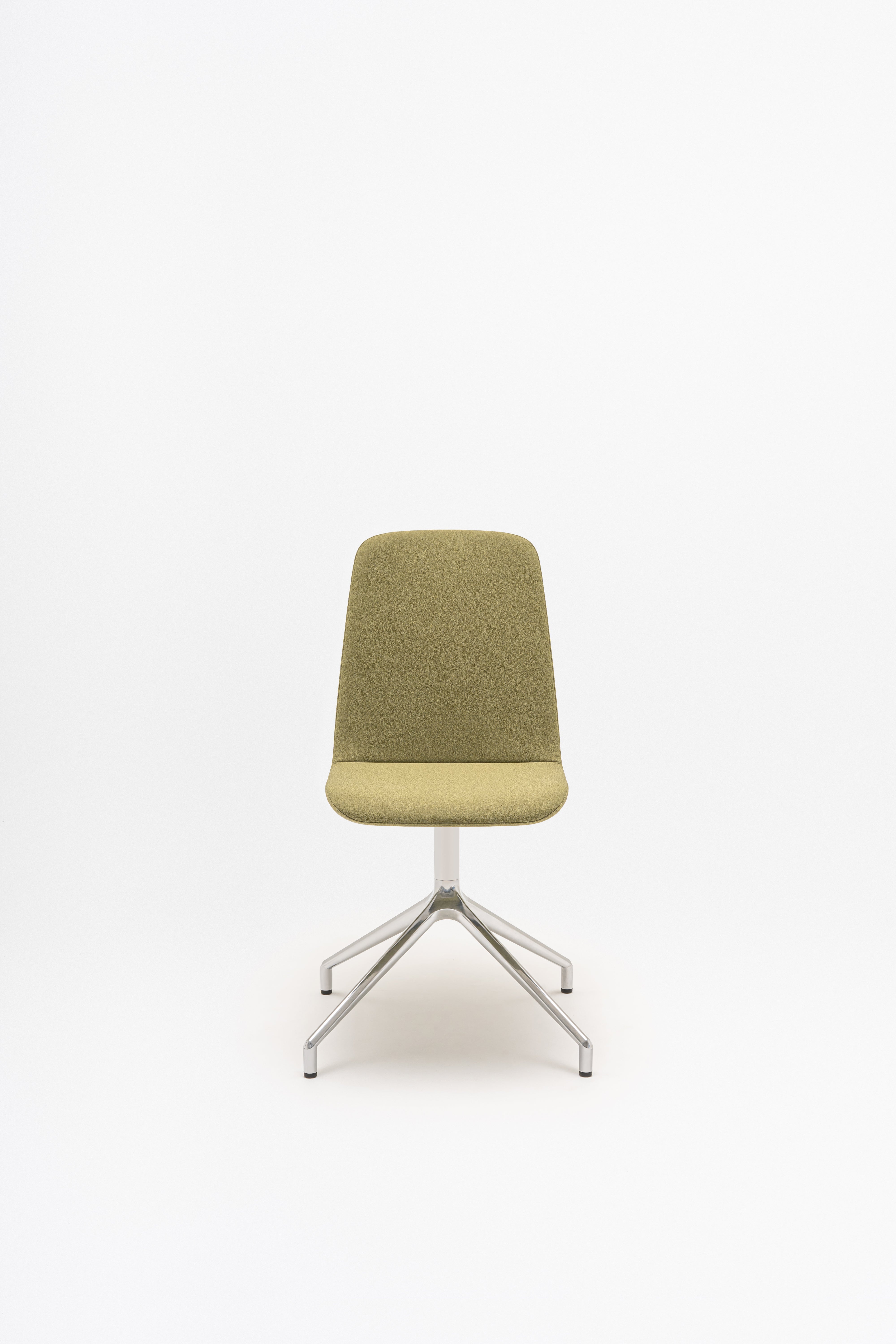 Ulti swivel aluminum chair polished