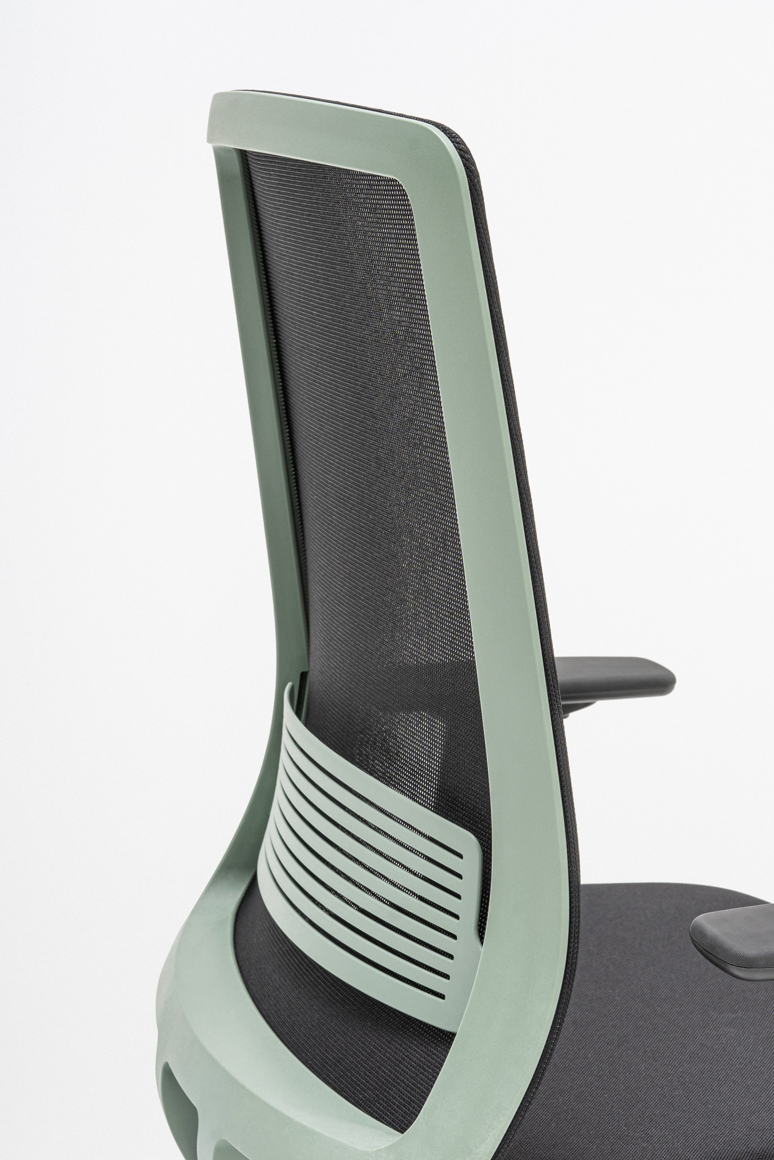 Apex office chair with wheels to a soft surface