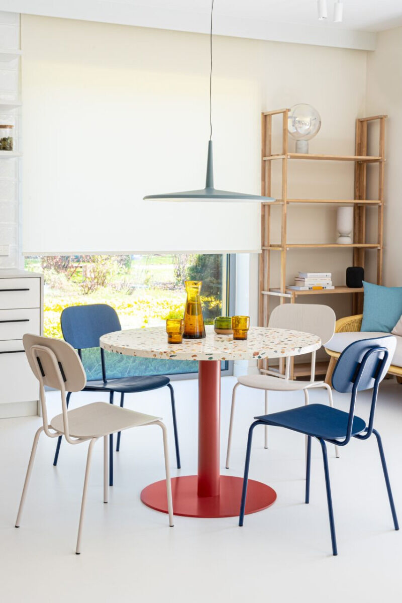 Stoel NIEUWE SCHOOL zwarte basis