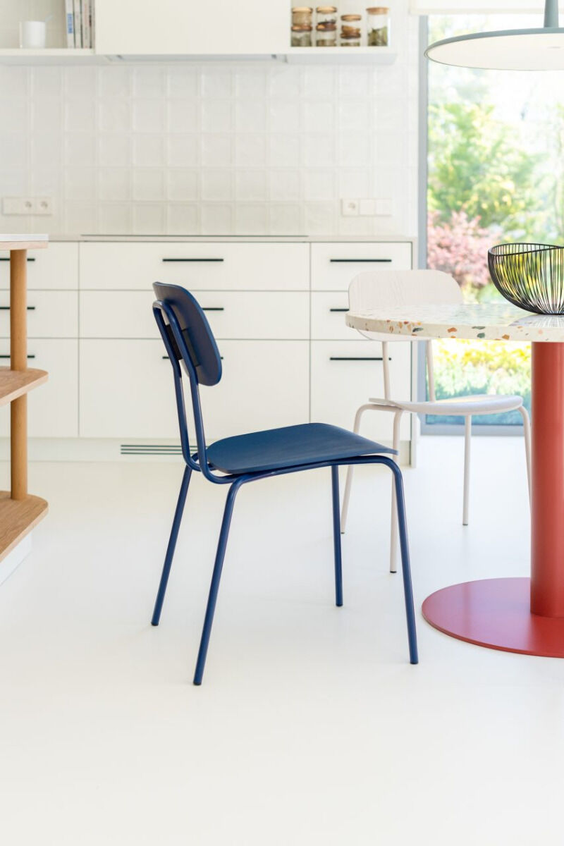 Stoel NEW SCHOOL beige basis