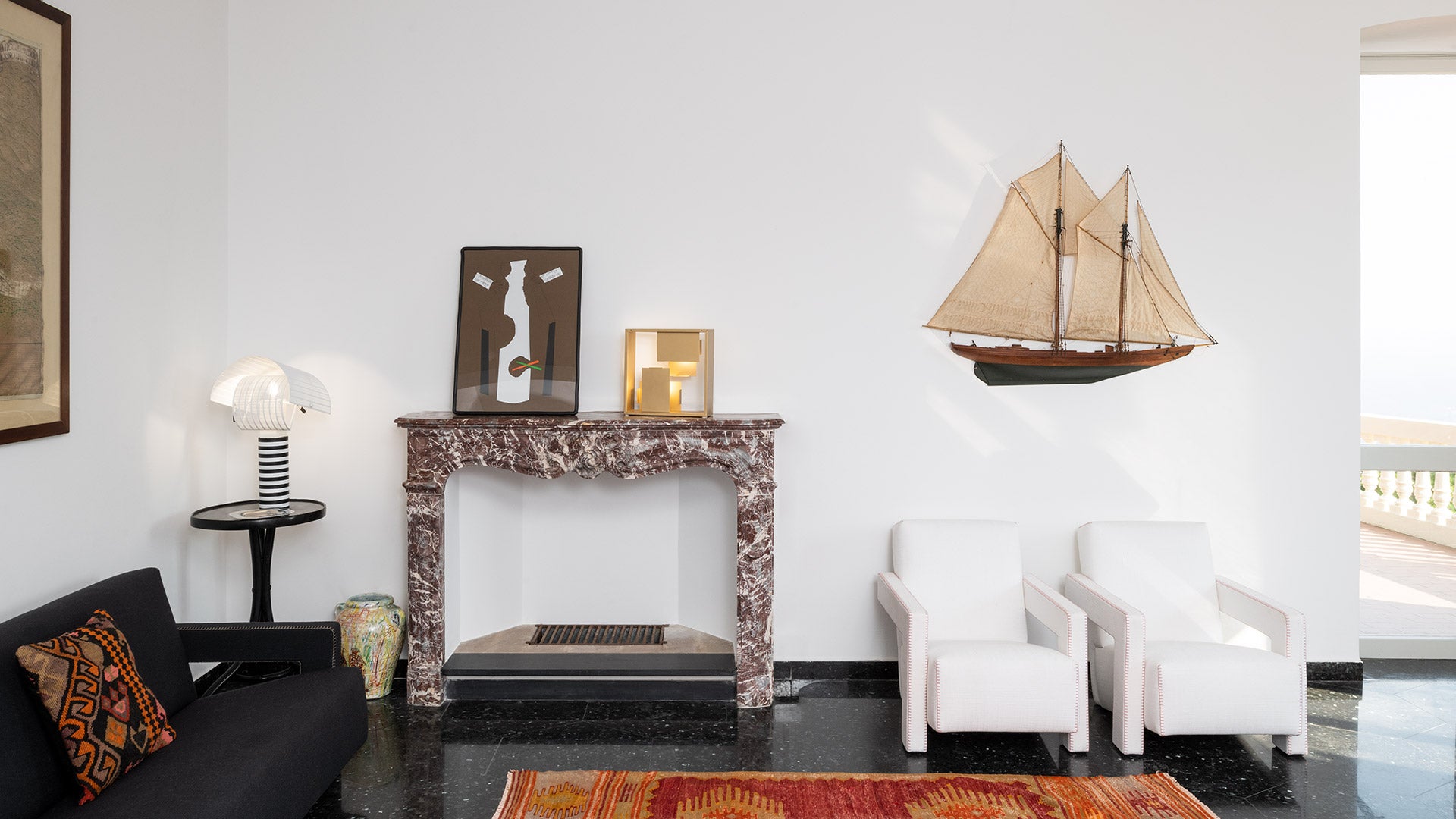 SHOGUN White Table Lamp with Black