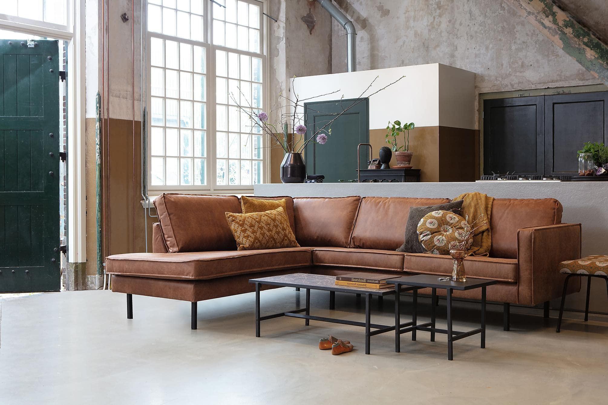 Sofa aksamitna 2,5-osobowa RODEO CLASSIC pistacjowy do salonu – Woood