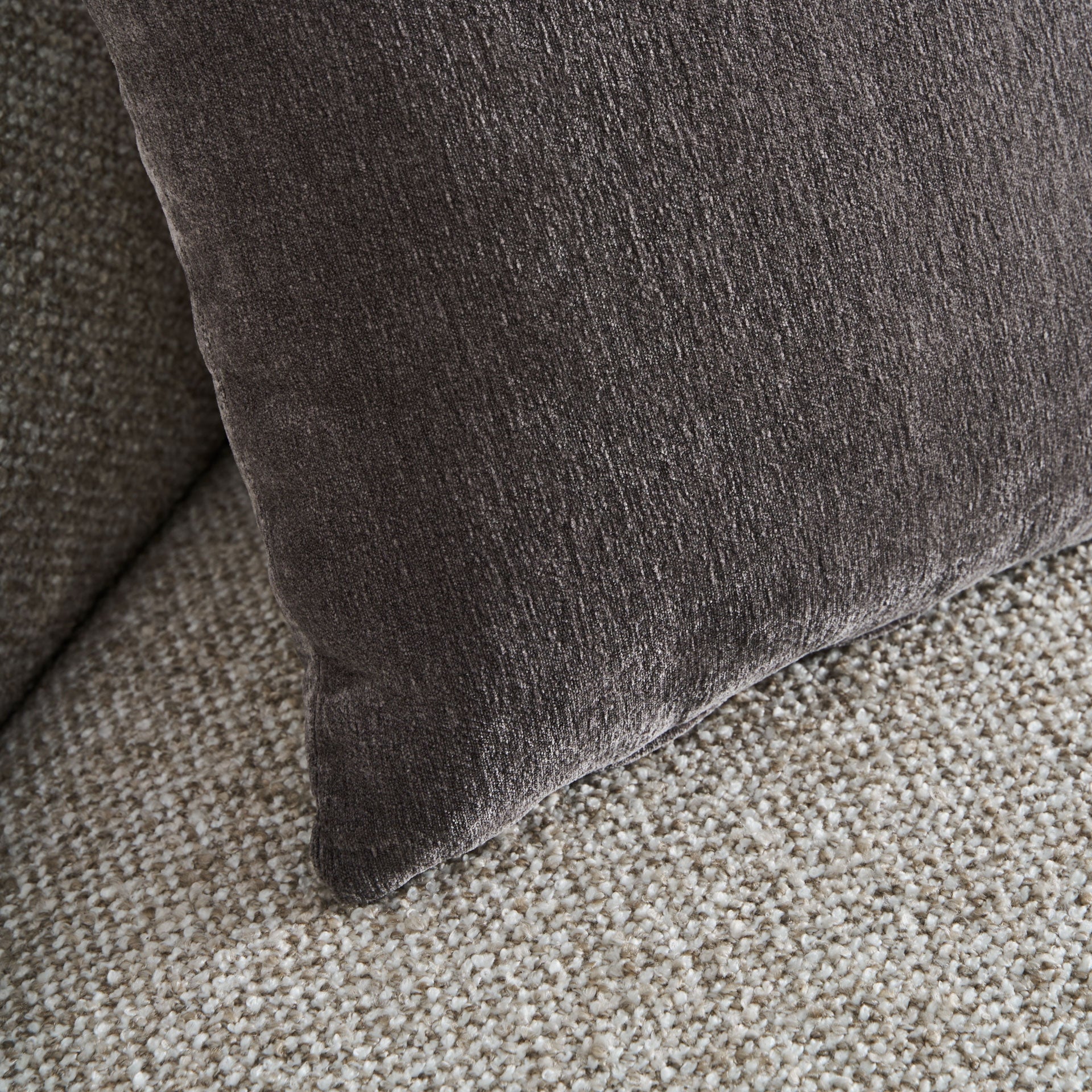 Sofa IZERNORE beige
