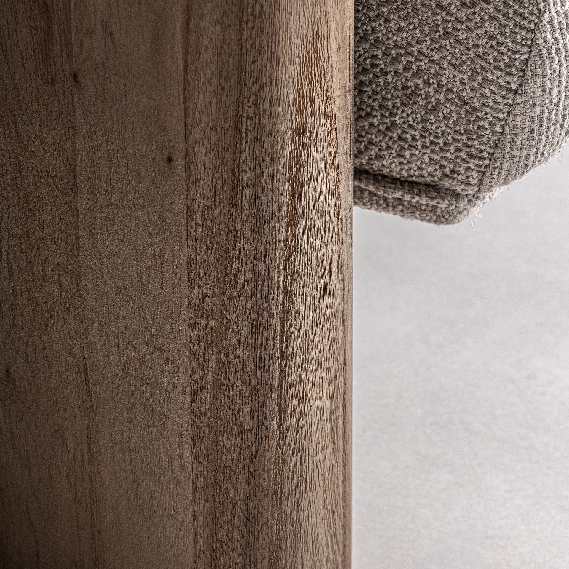 Sofa met kussens JACQUARD beige met houten basis