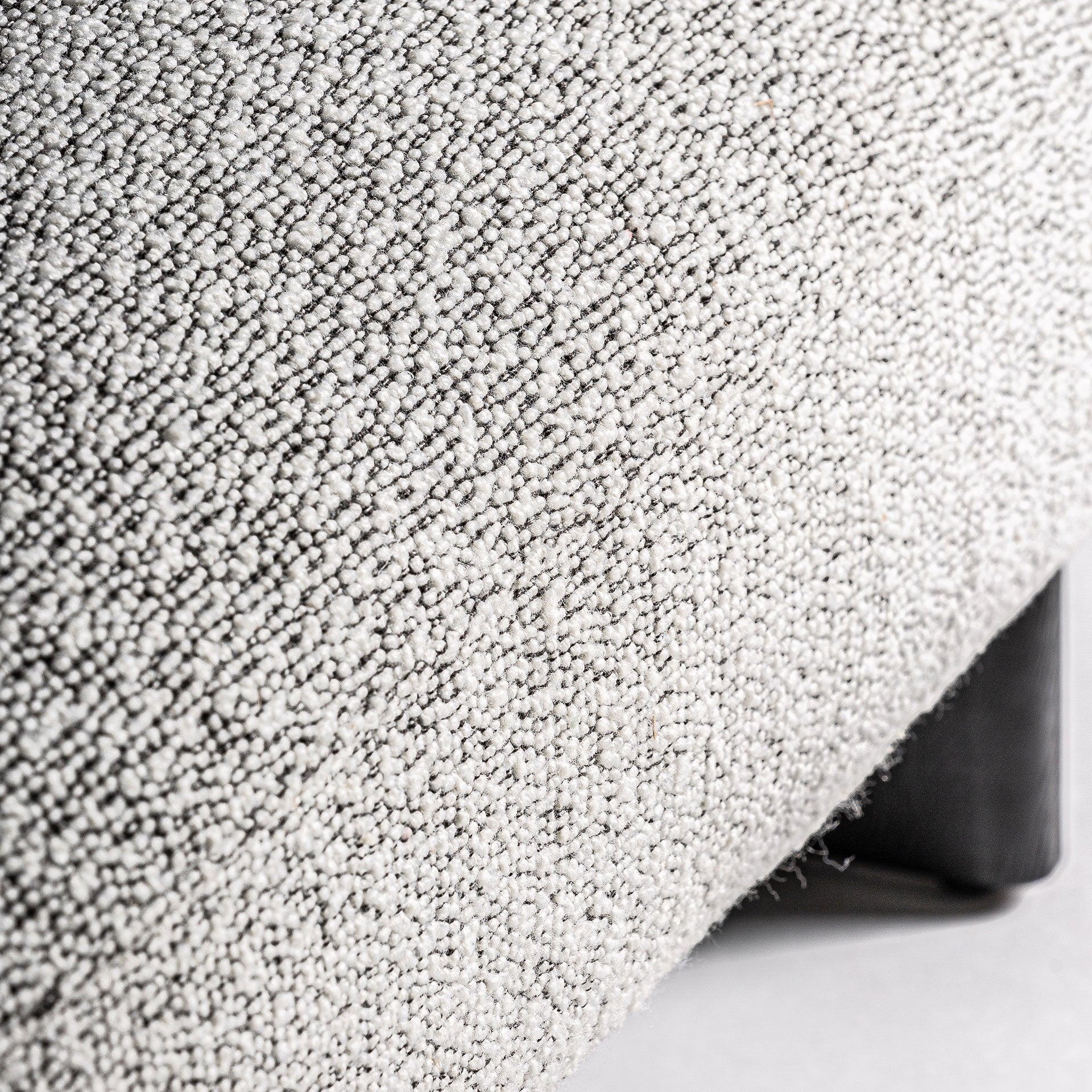 Sofa NARA grijs met zwarte eiken basis