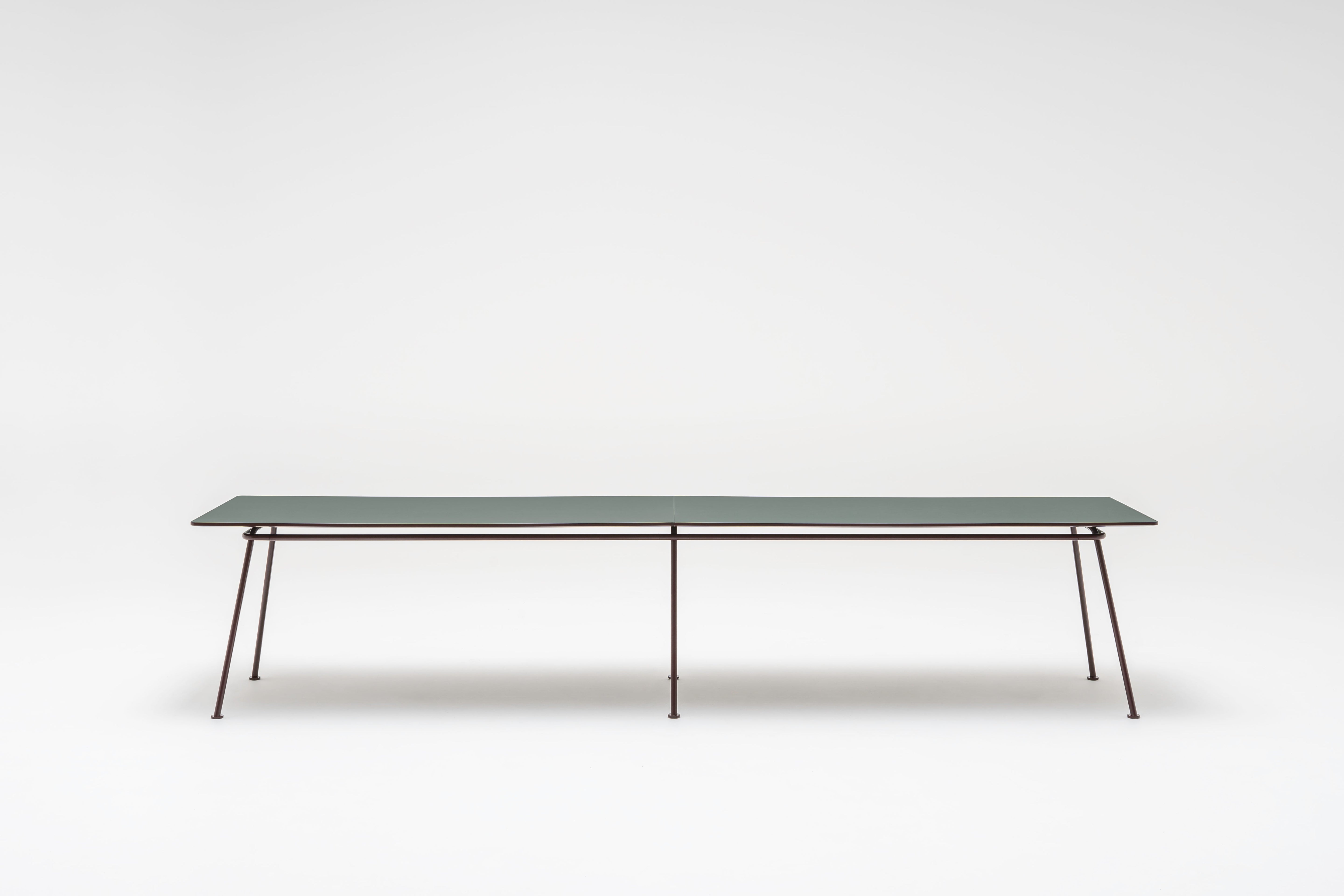 Stół NEW SCHOOL BENCH metalowa podstawa do jadalni – styl minimalistyczny