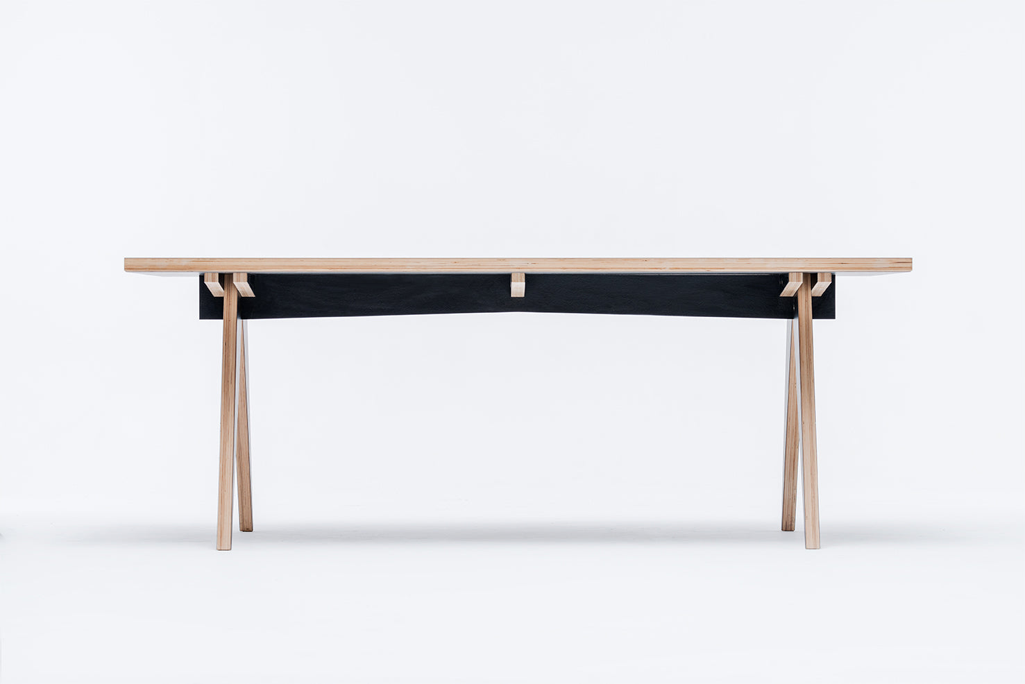 ST CALIPERS black table