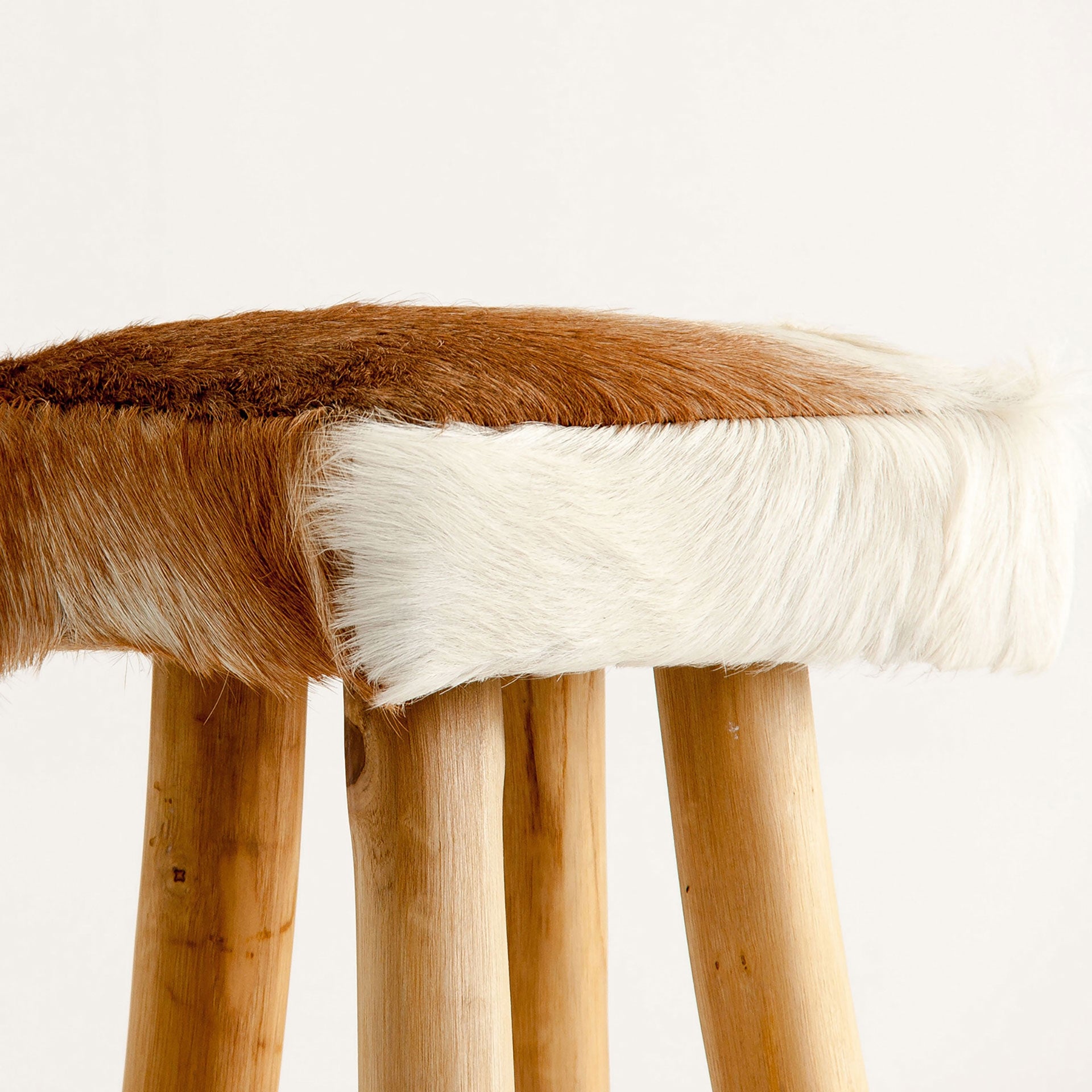 Barstoel DALLAS bruin-wit leer met houten basis
