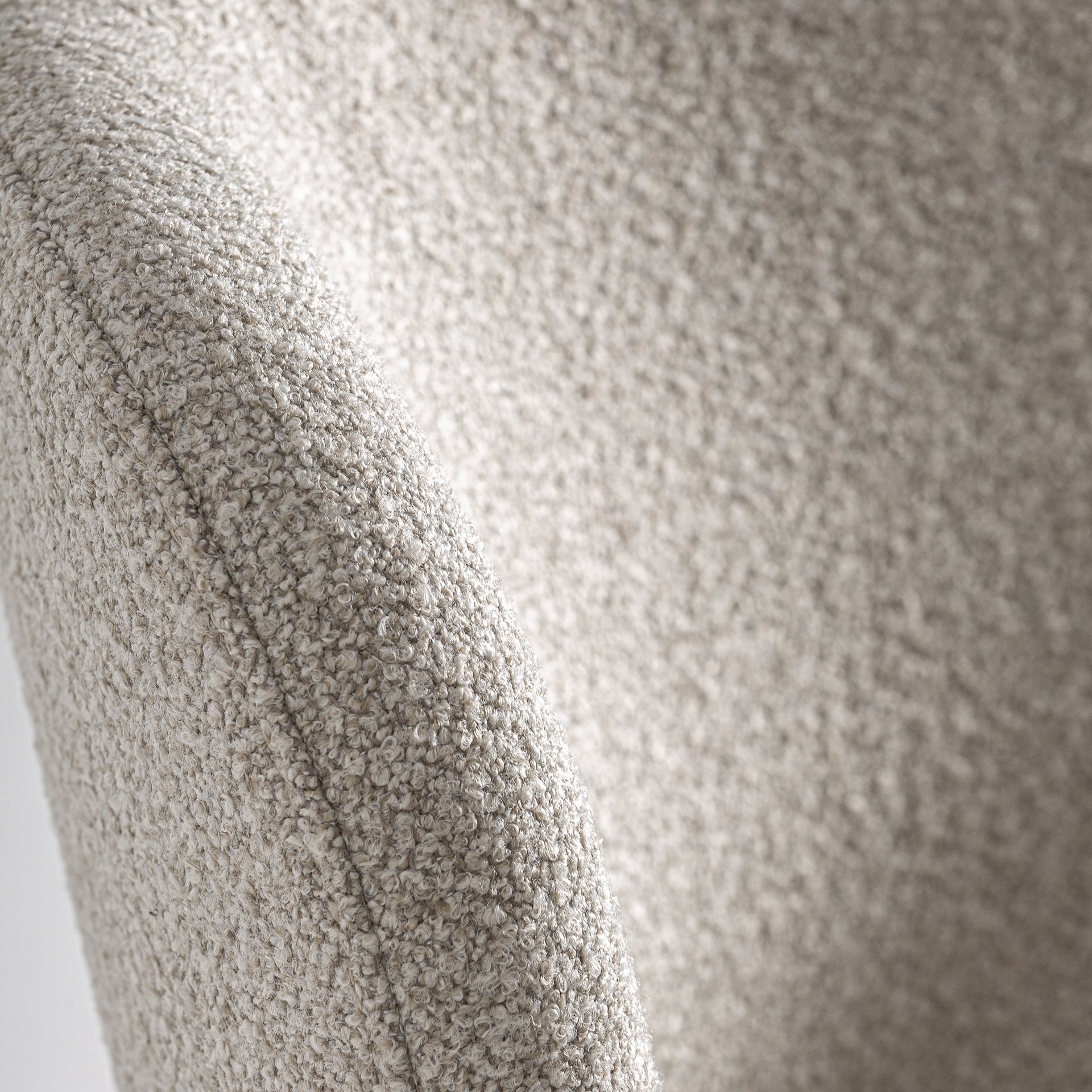 Barkruk GERB beige met geborsteld gouden onderstel