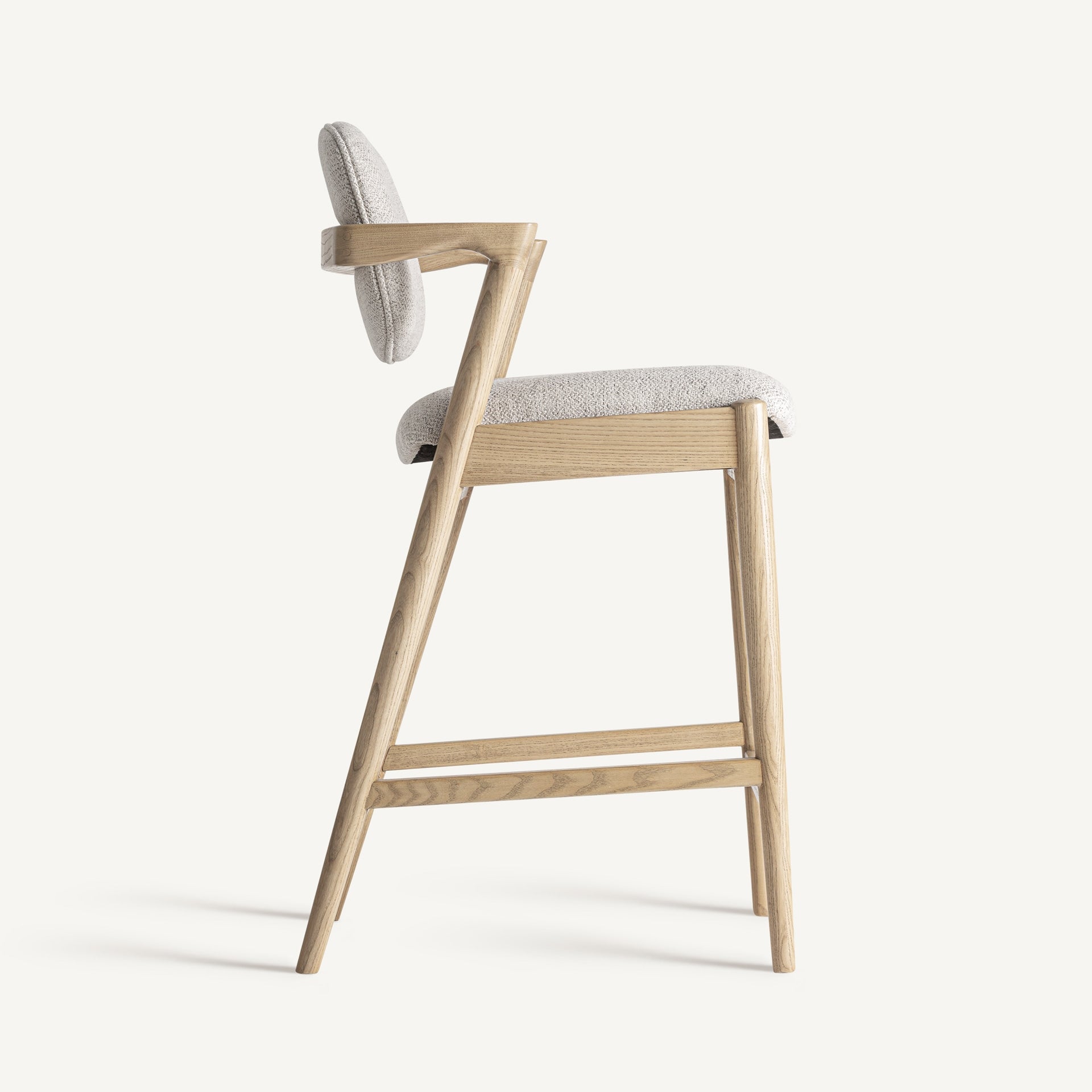 Barhocker NAMUR beige mit Eschenbasis