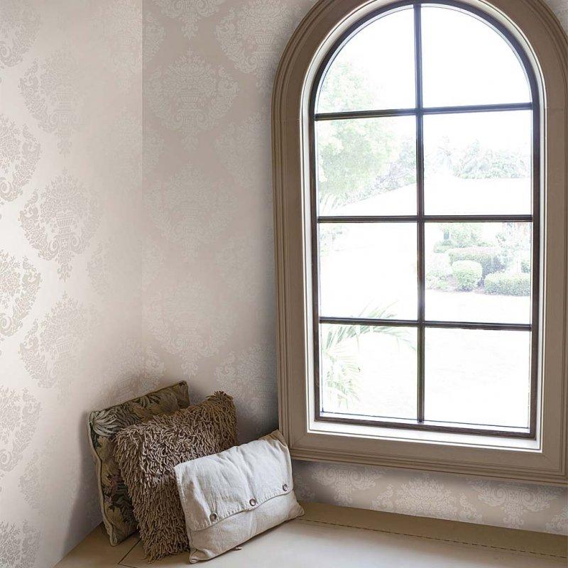 Metallic wallpaper with silk effect ornaments ARCHIVE TRADITIONAL - Beige Sudbury