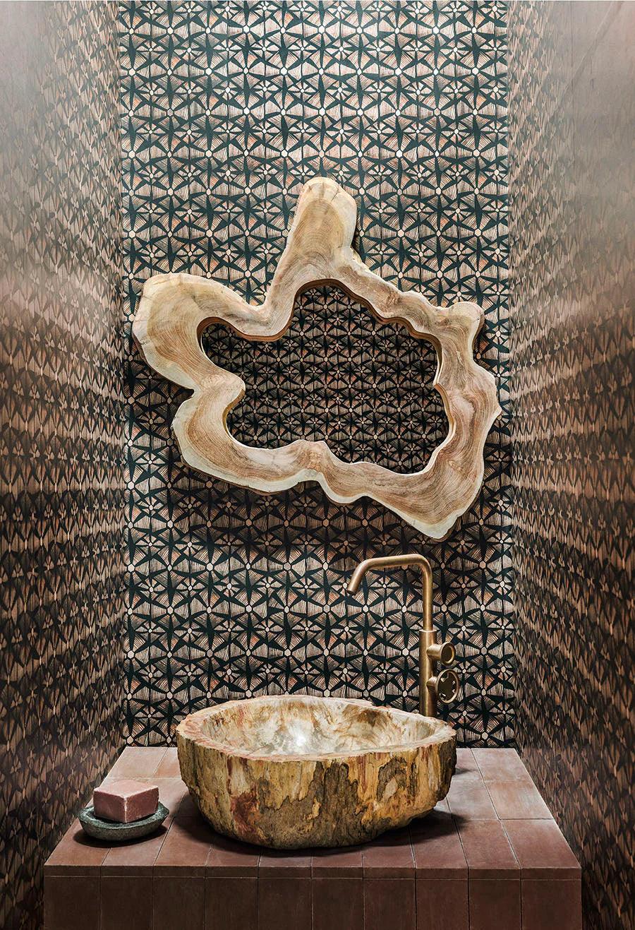 Wallpaper with geometric pattern ARDMORE JABULA - Kalahari green