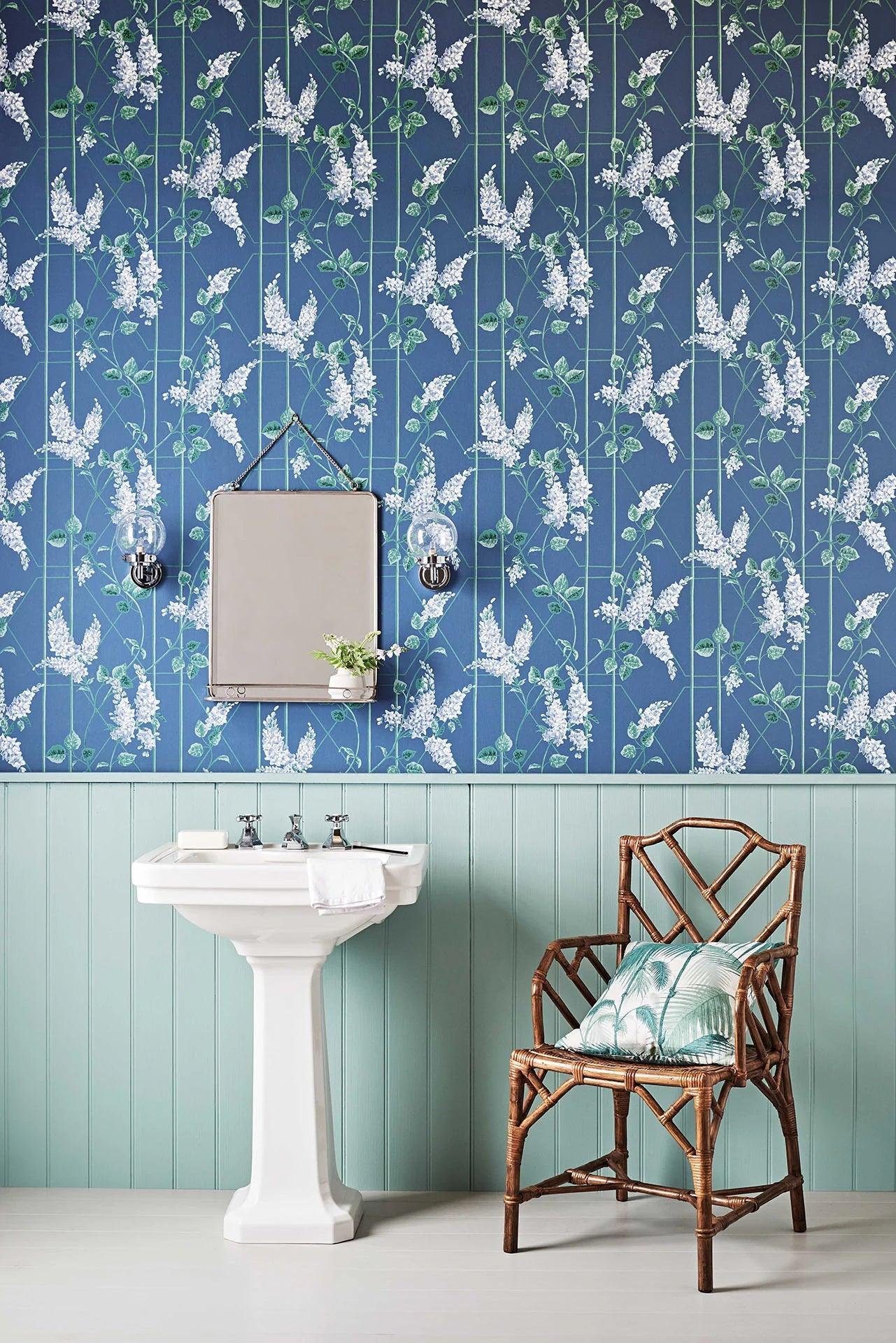 Botanical Flower Pattern Wallpaper - Green Wisteria