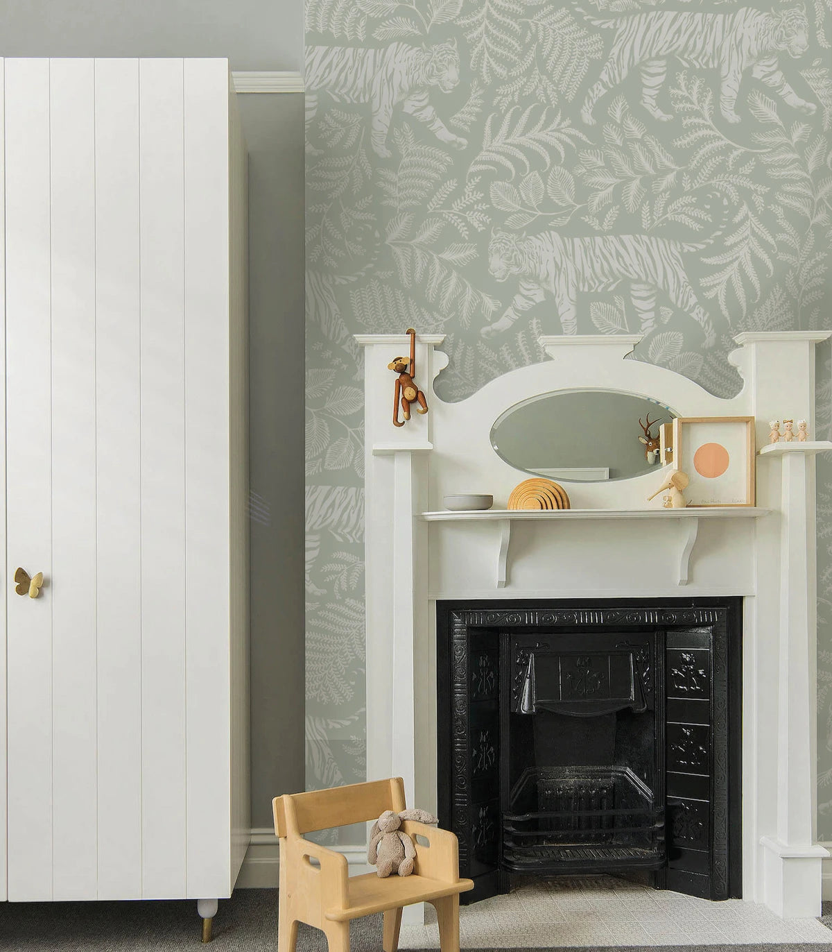 Behang met dierenmotief CAMOUFLAGED TIGER LICHTGROEN