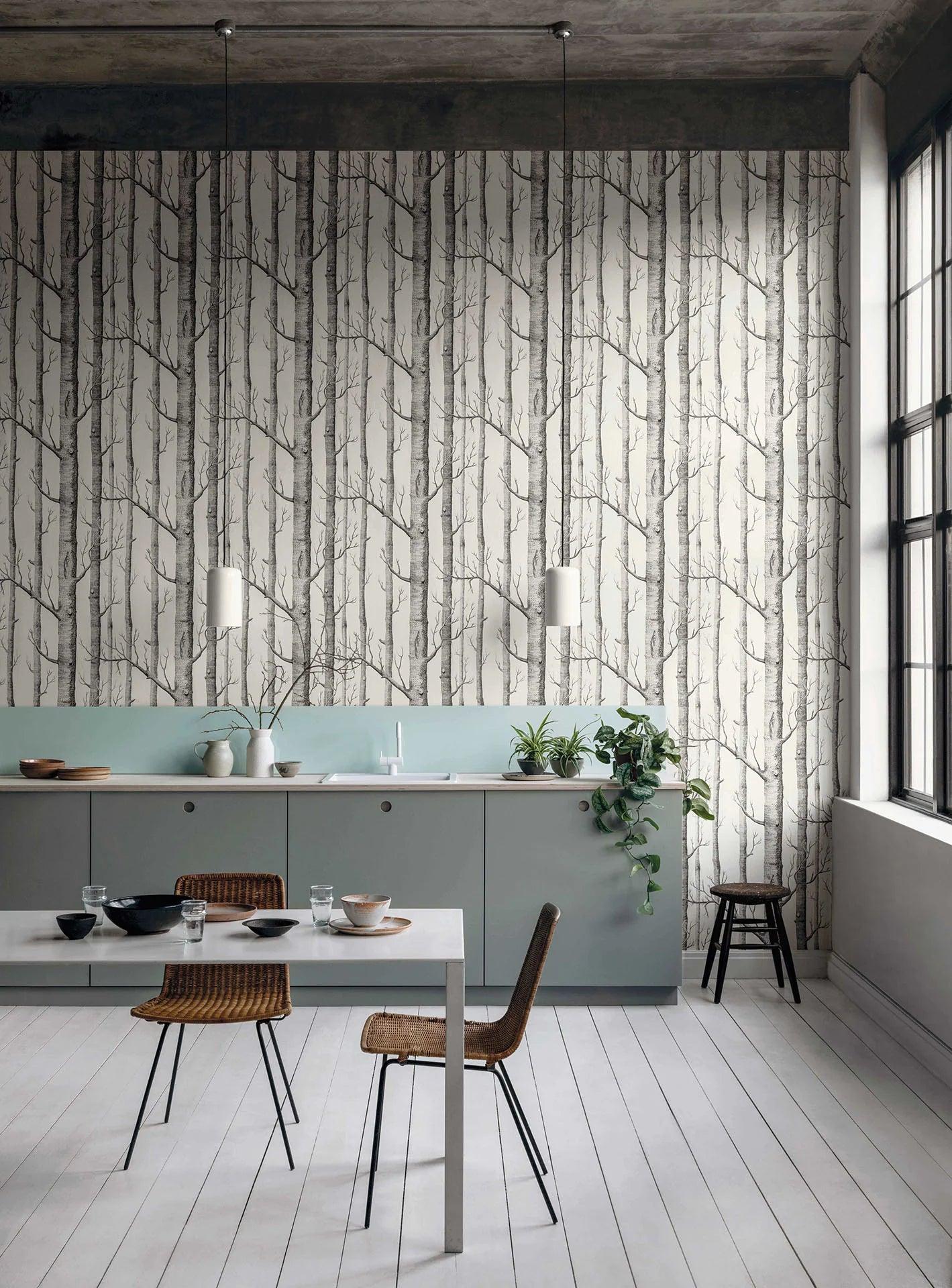 Tapeta z motywem roślinnym drzew i lasu CONTEMPORARY COLLECTION - Woods fioletowy na ścianę – Cole & Son