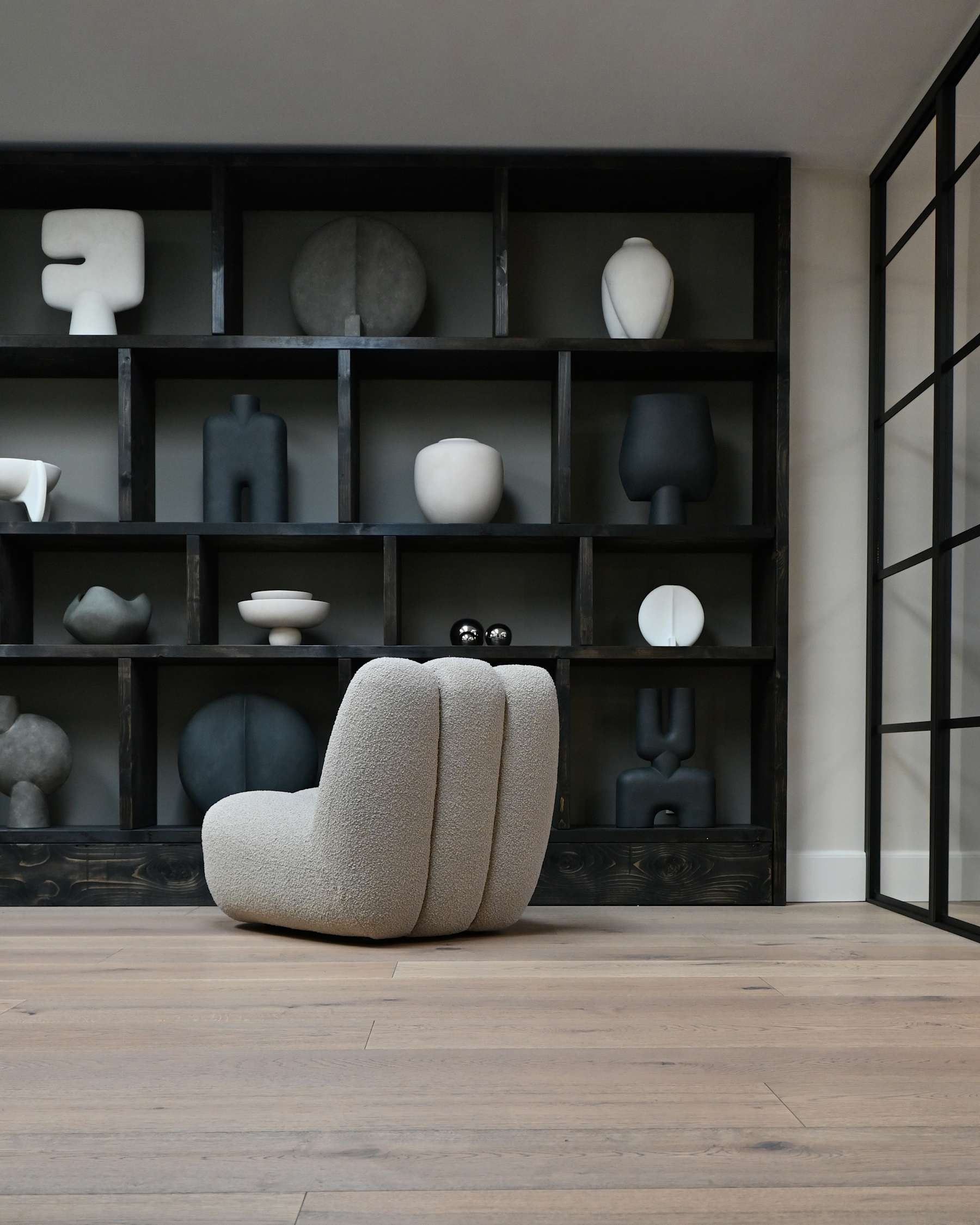 TOE Sessel beige Bouclé